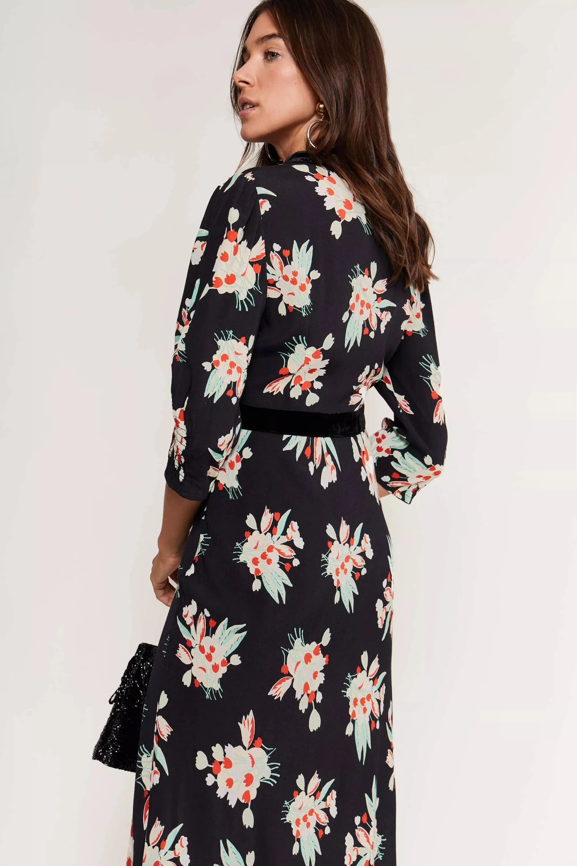 Petra - Tulip Cloud Black sold by RIXO product image thumbnail 5