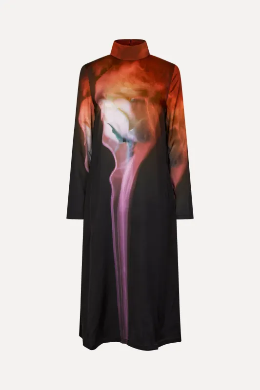 Mille Dress - Rose On fire sold by STINE GOYA