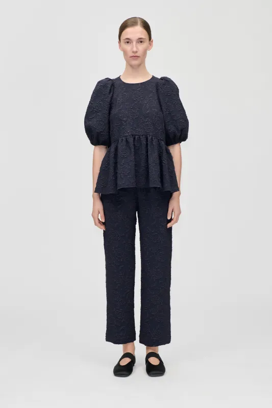 Elasticated Waistband Cropped Pants - Garden Relief made by STINE GOYA