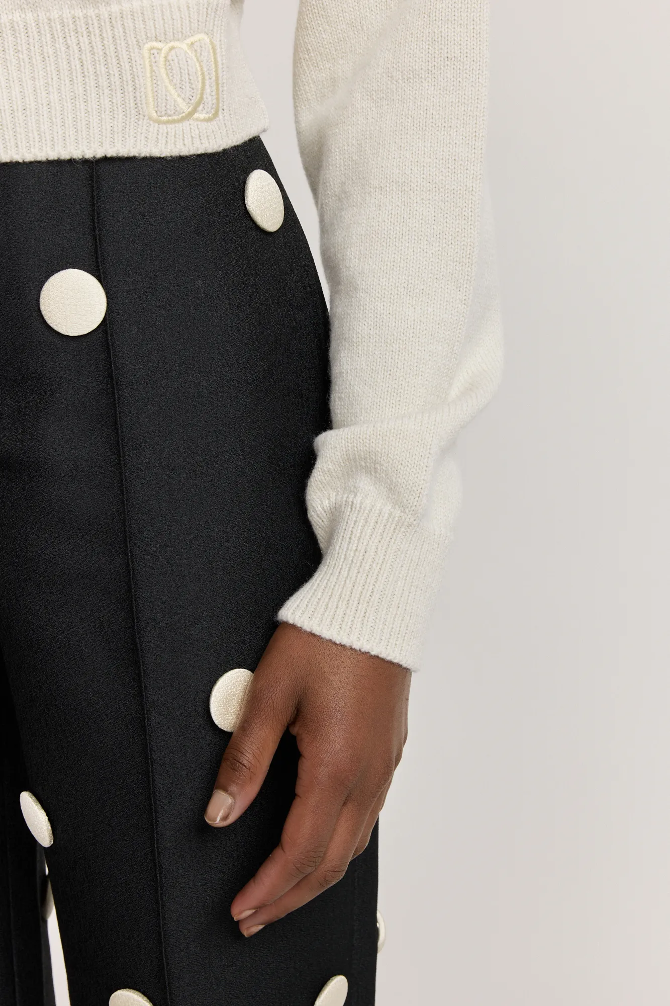 Off-white buttoned cropped cardigan sold by DESTREE product image thumbnail 4