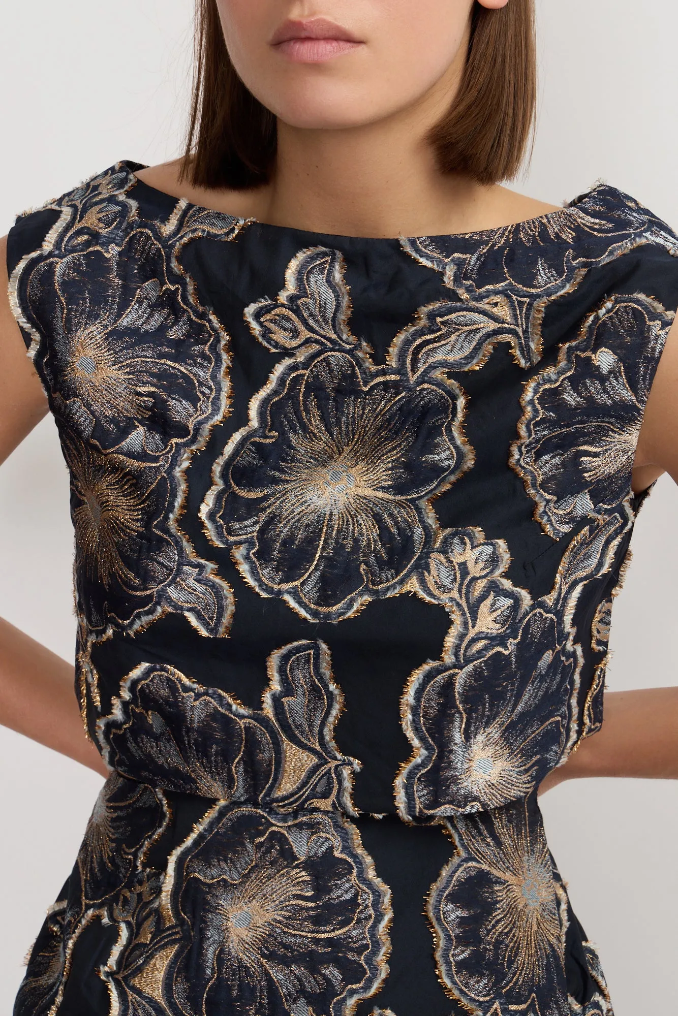 Midnight & gold cropped top sold by DESTREE product image thumbnail 5