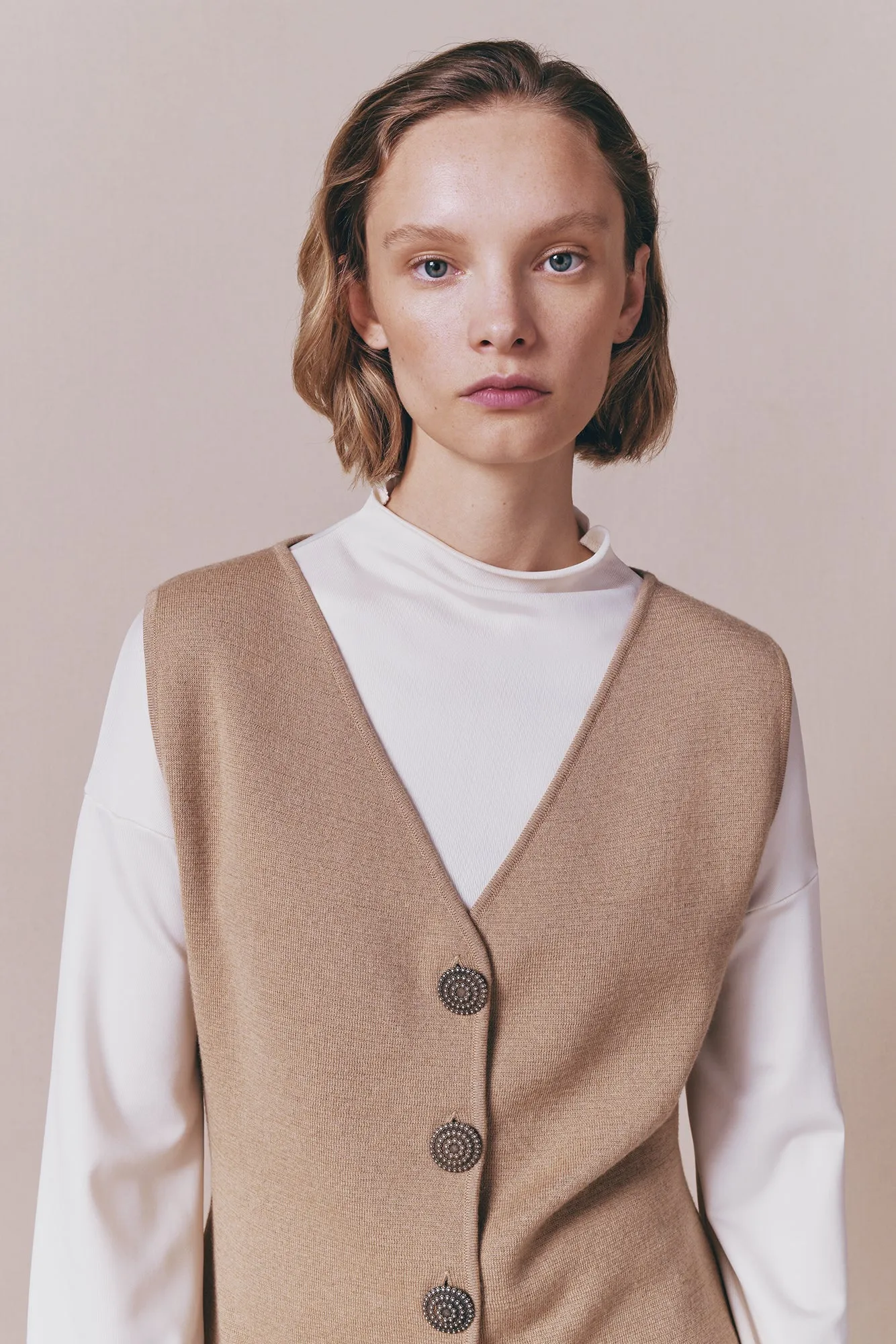 Camel merino wool vest sold by DESTREE product image thumbnail 4