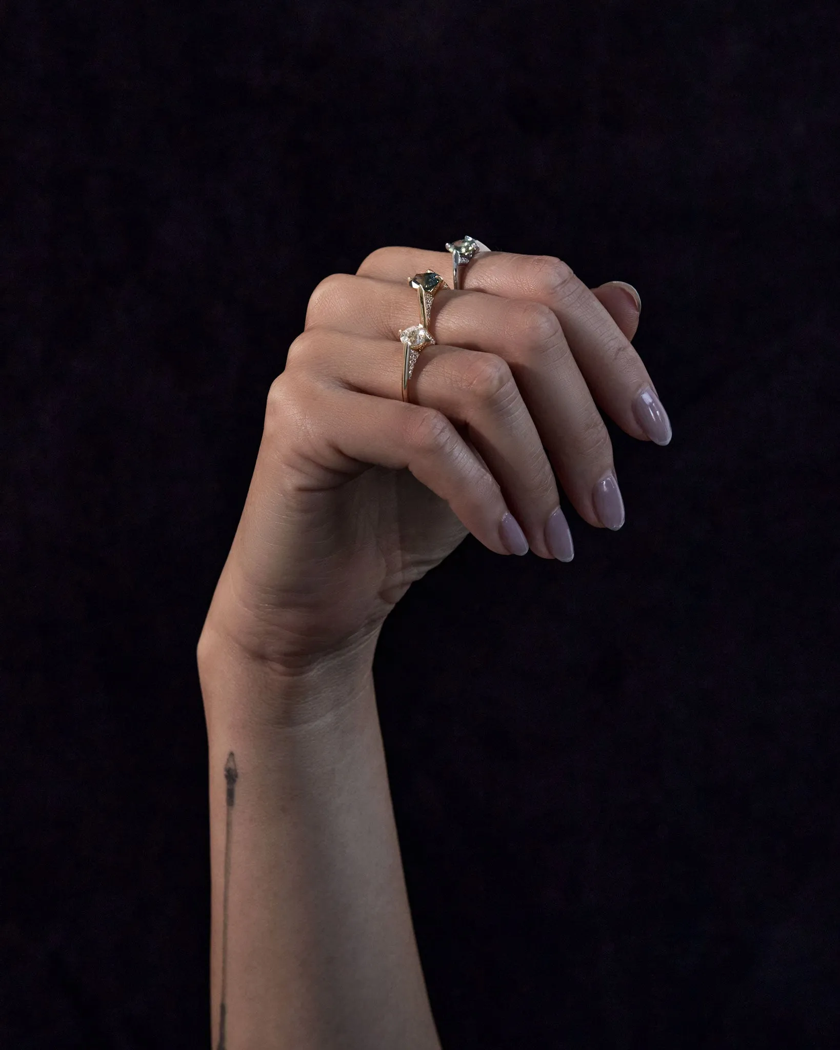 Minimalist Rise Ring Sapphire sold by Bliss Lau product image thumbnail 3