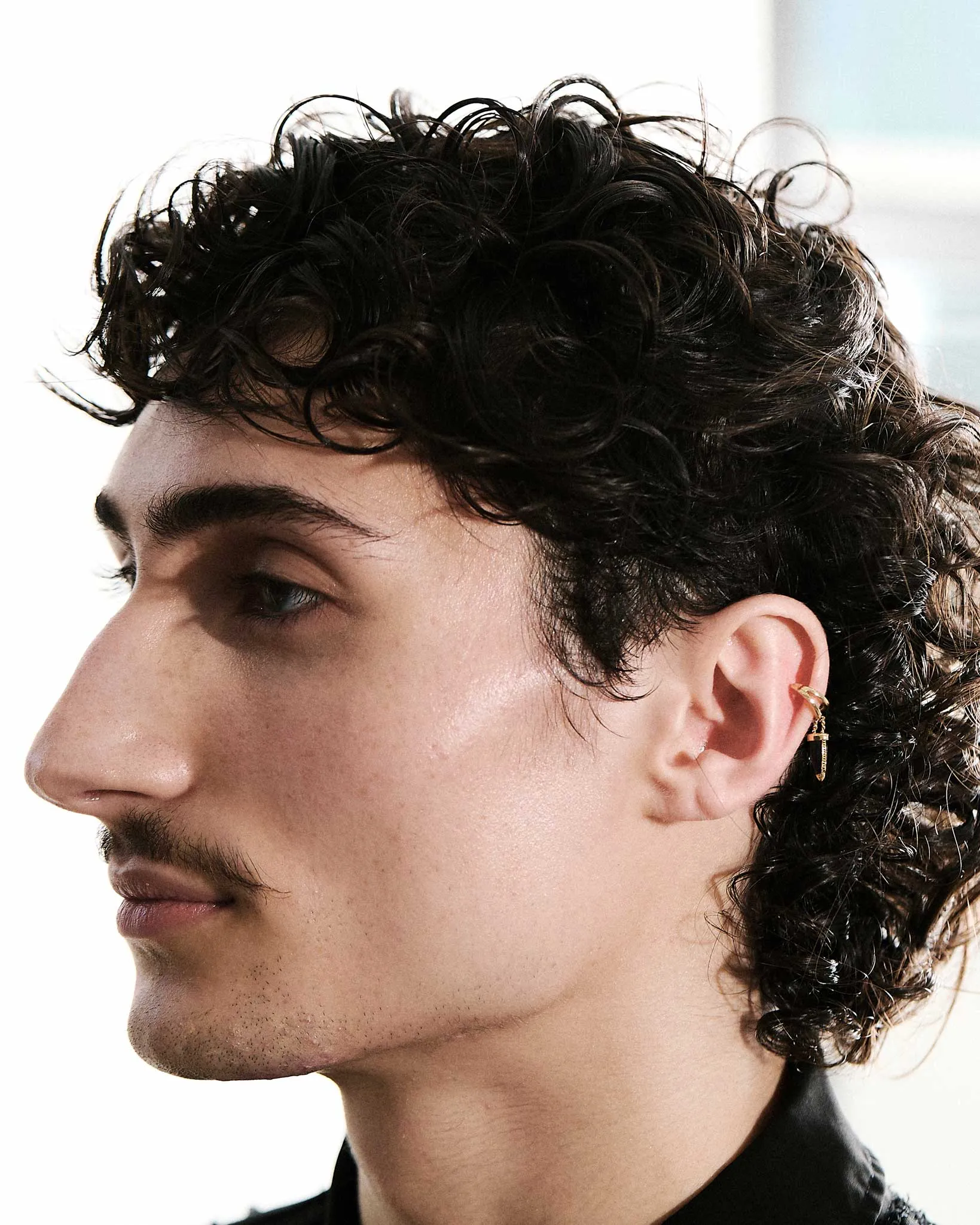 Vantage Earcuff Black Jade 18k Gold sold by Bliss Lau product image thumbnail 2