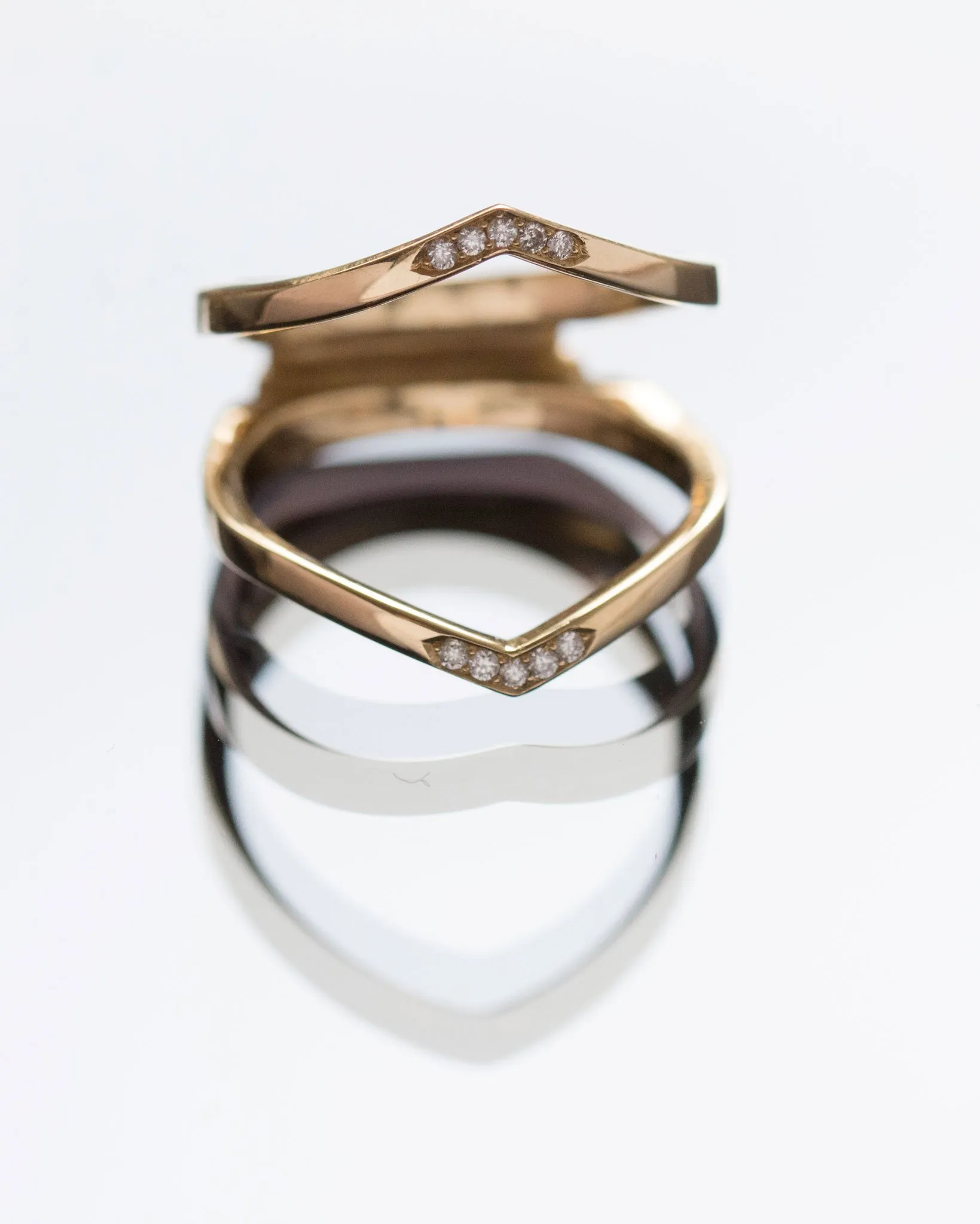 Oblique X Enclose Band sold by Bliss Lau product image thumbnail 4