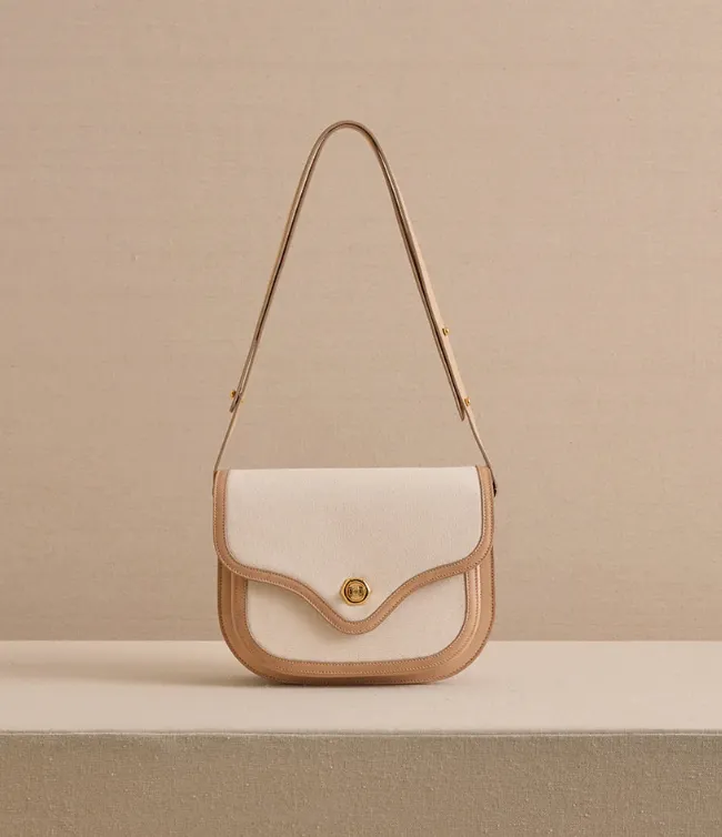 Jane in Canvas sold by Cartolina