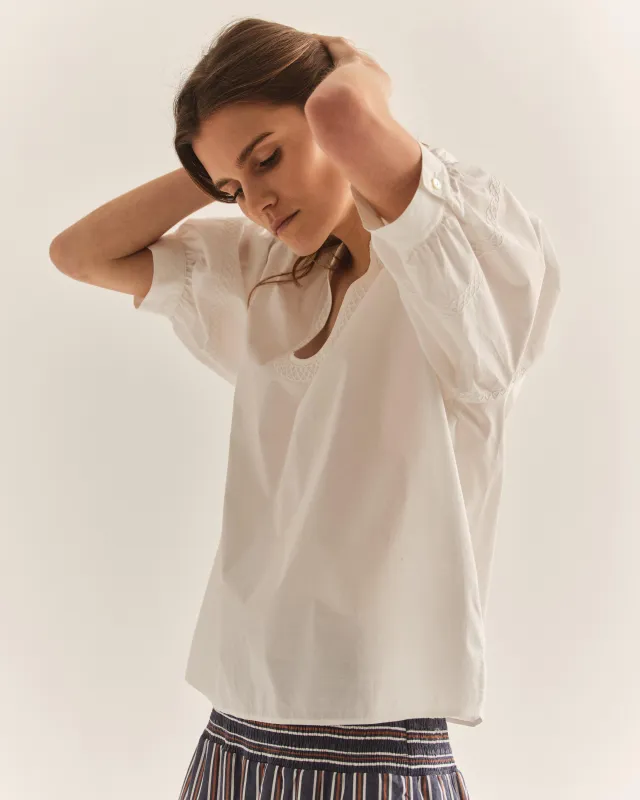 Eleanor Top-Optic White sold by Cartolina