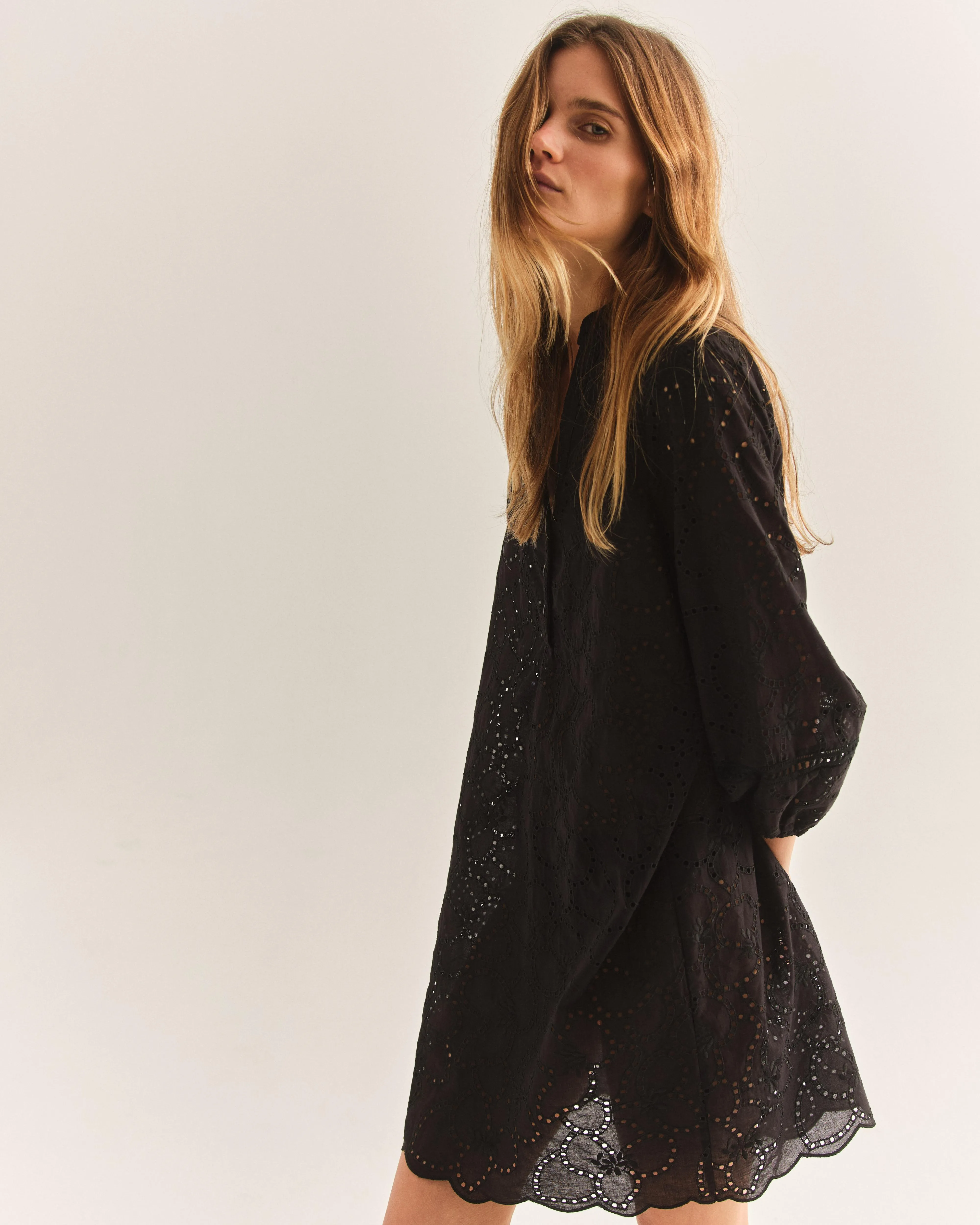 Sylvia Dress-Noir sold by Cartolina product image thumbnail 4