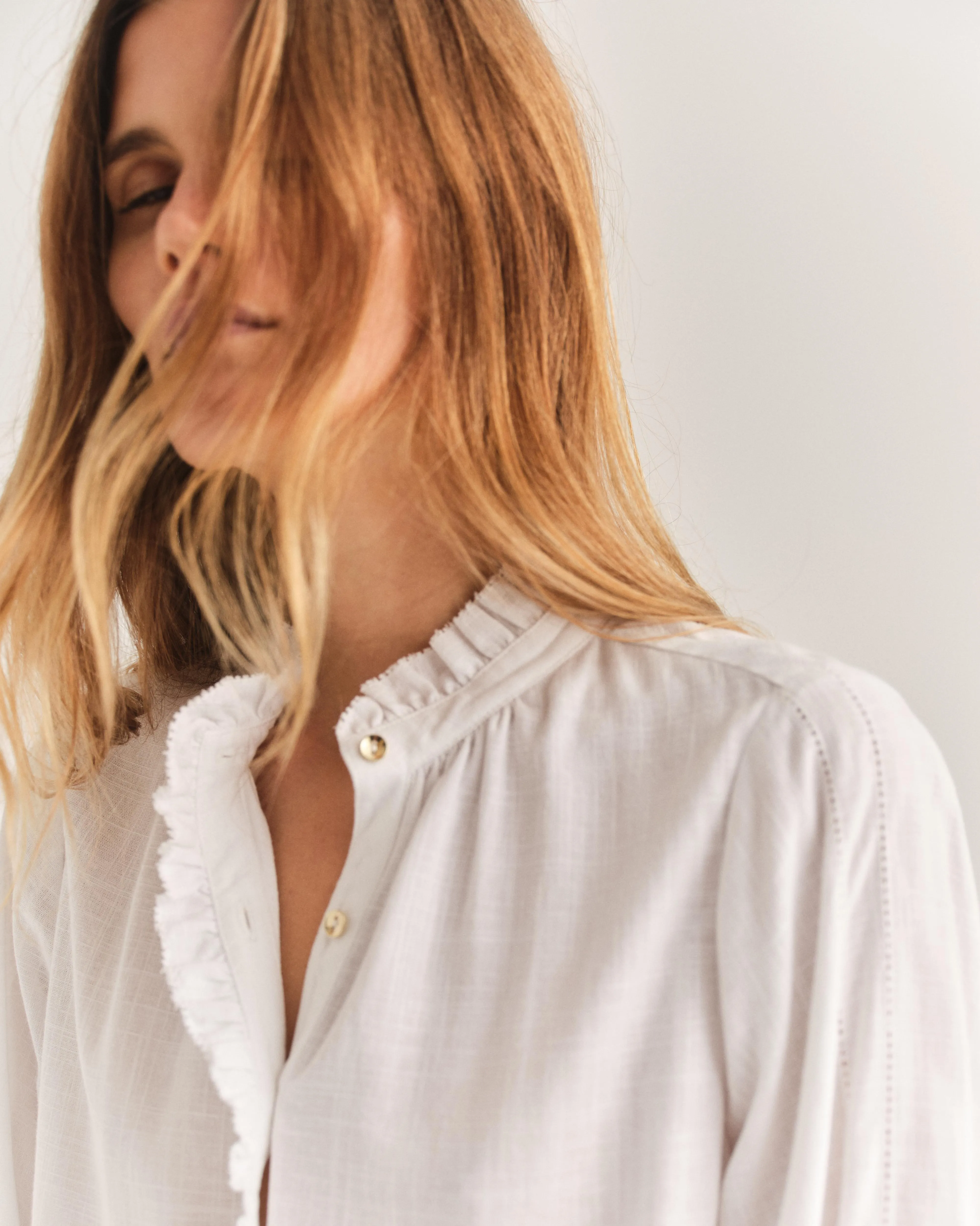 Mara Blouse-White sold by Cartolina product image thumbnail 3
