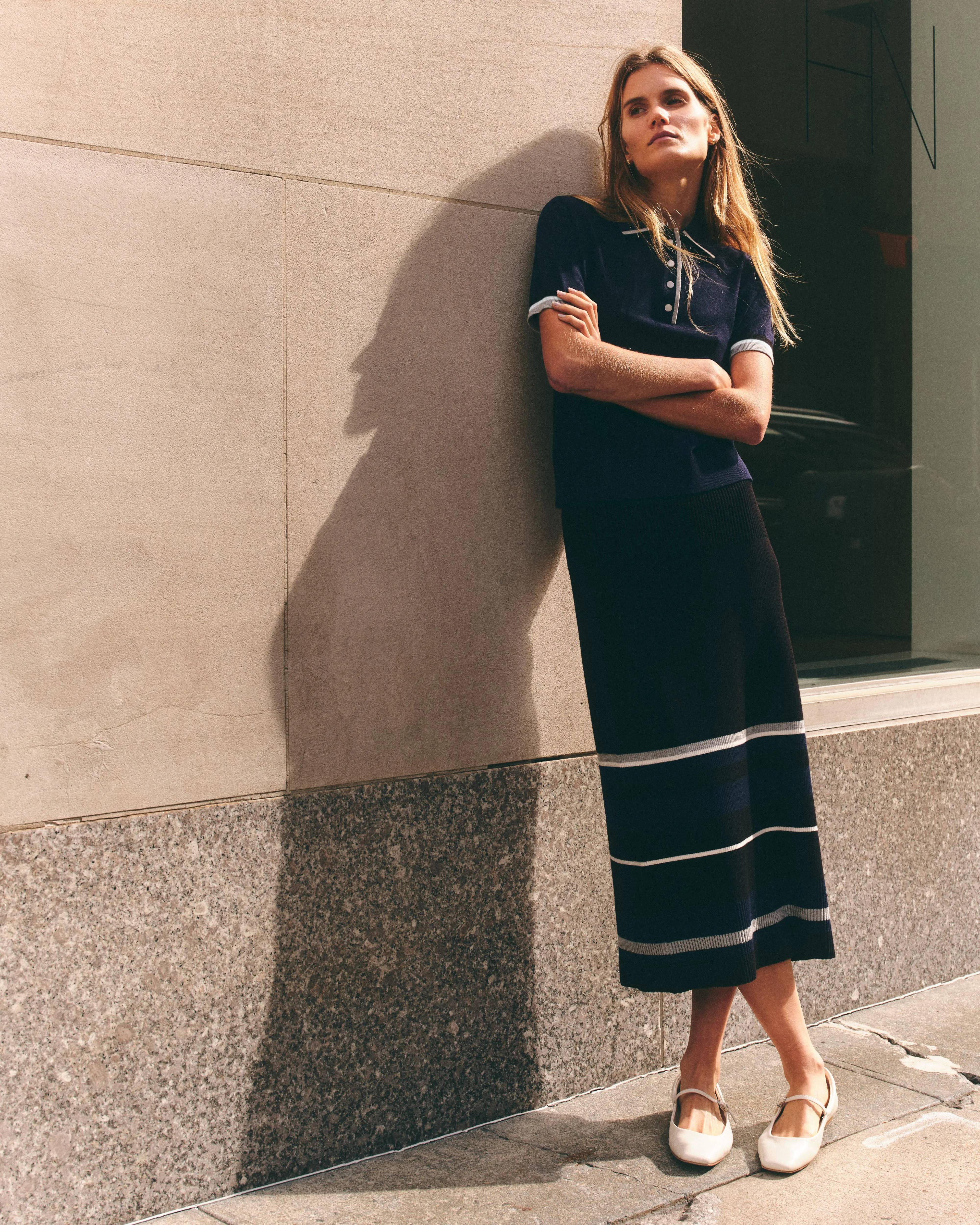 Avril Midi Skirt-Noir sold by Cartolina