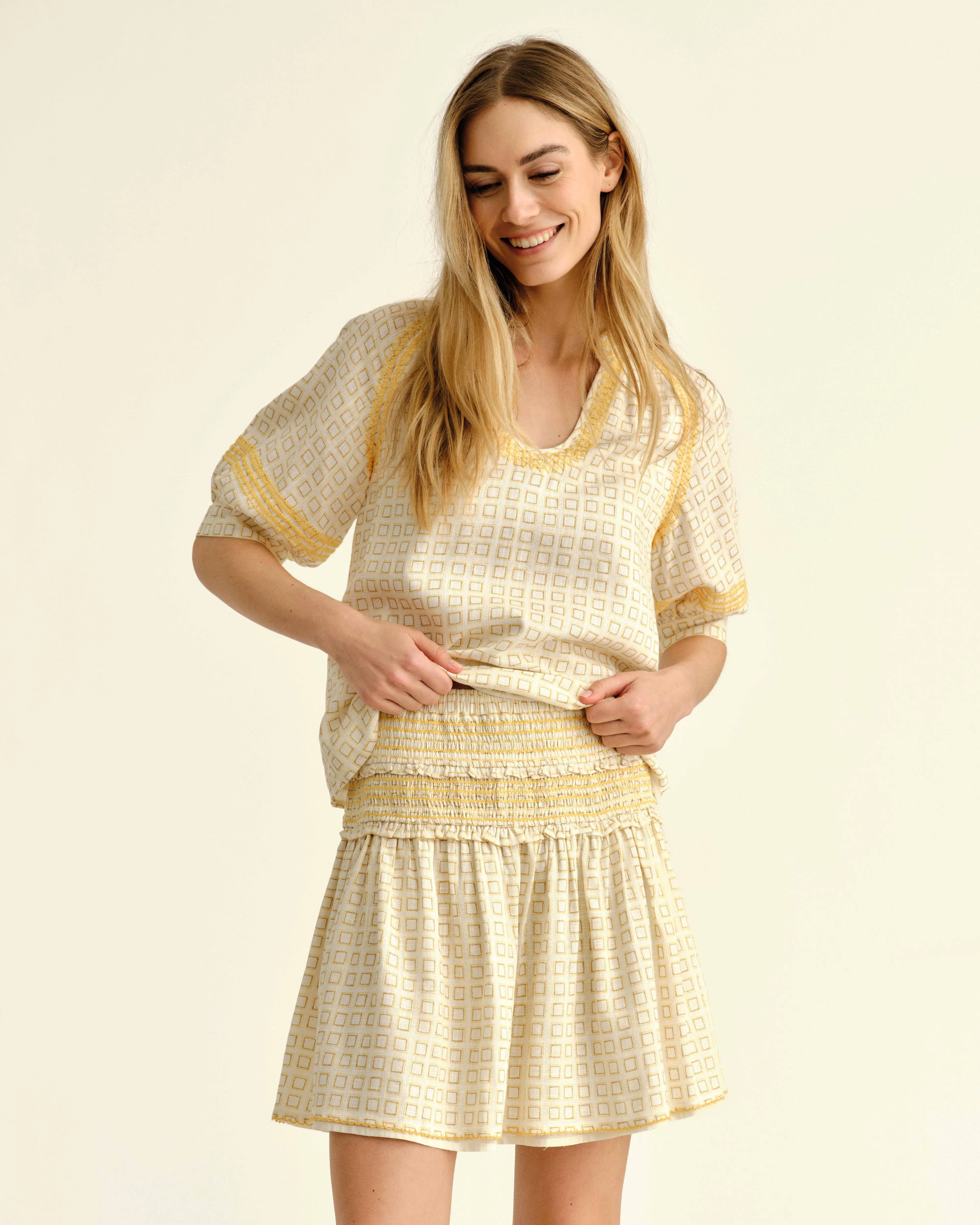 SU26 Eleanor Top-Seaglass Print-Ivory sold by Cartolina product image thumbnail 2