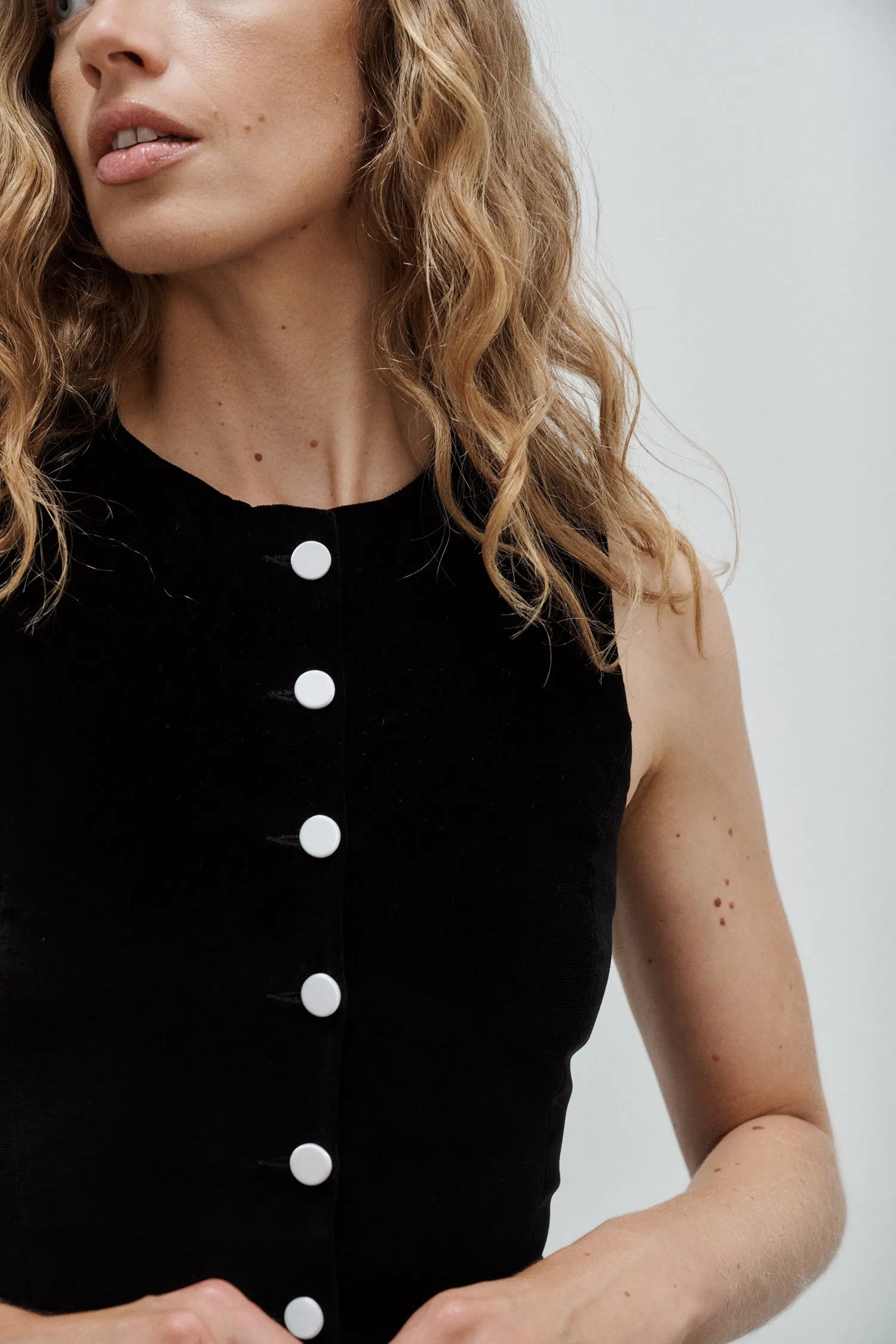 Robe Jackie Velours de Coton Noir sold by Facettes Studio product image thumbnail 5