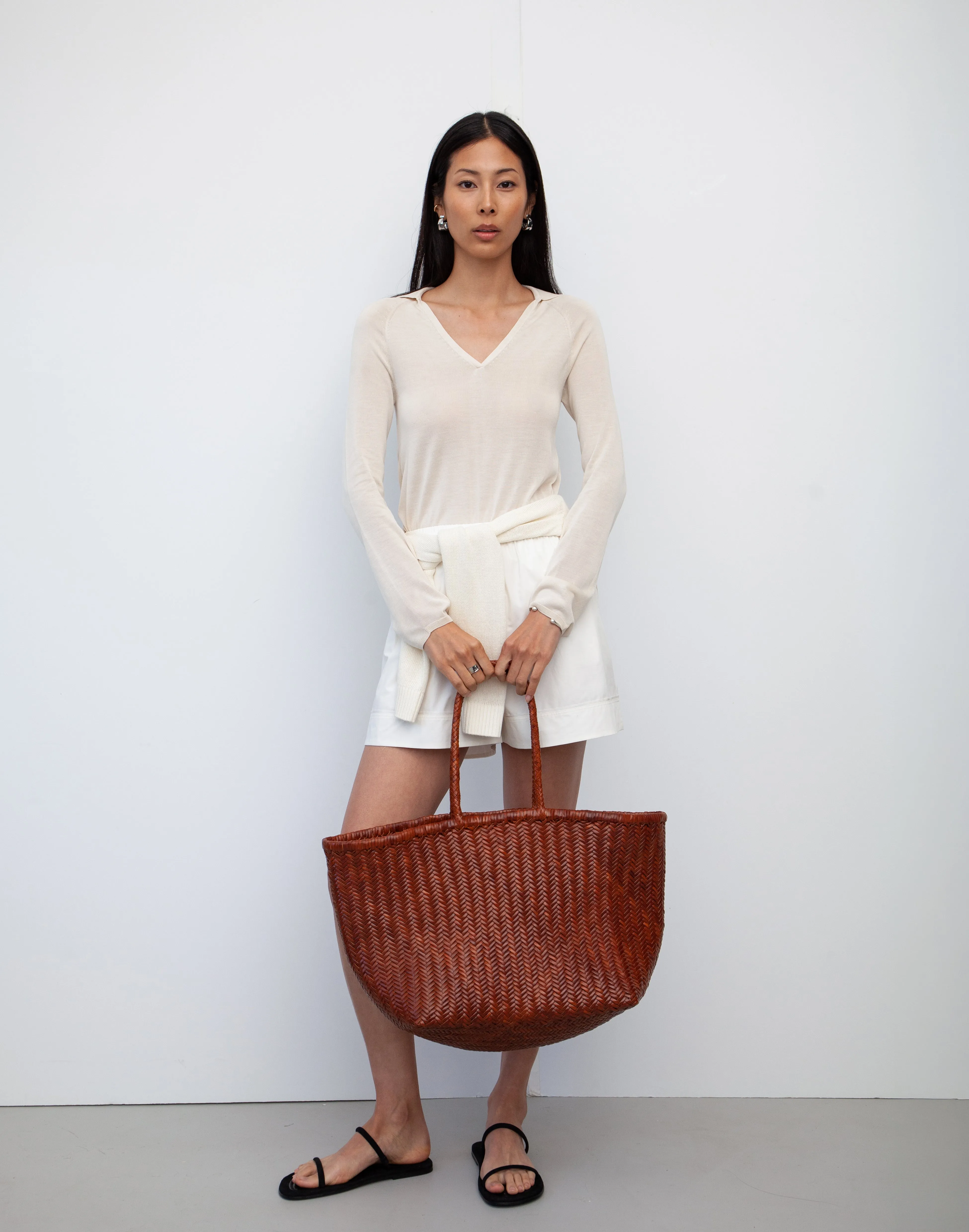 The Mercato Woven Leather Tote Bag sold by HYER GOODS product image thumbnail 4