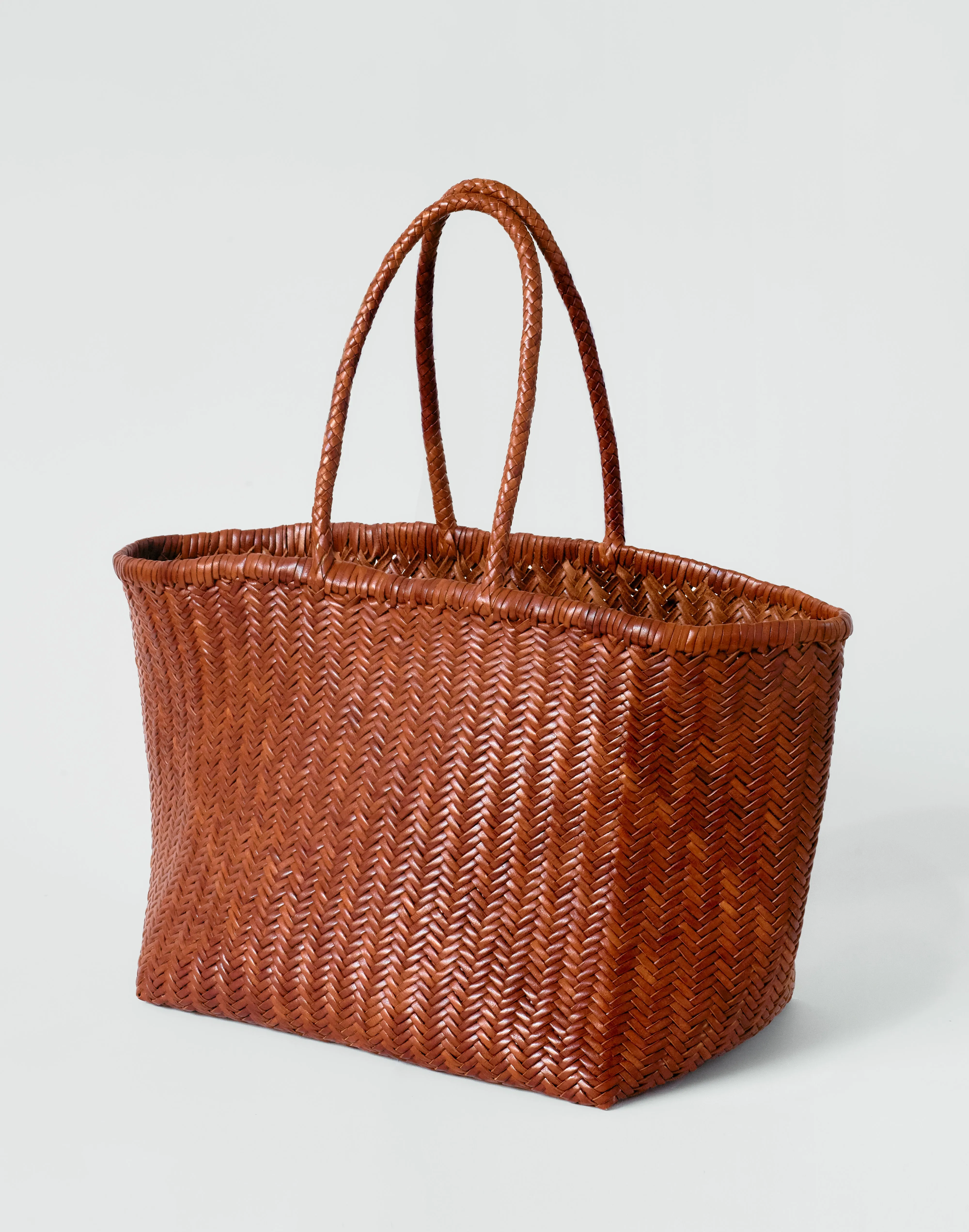 The Mercato Woven Leather Tote Bag sold by HYER GOODS product image thumbnail 5
