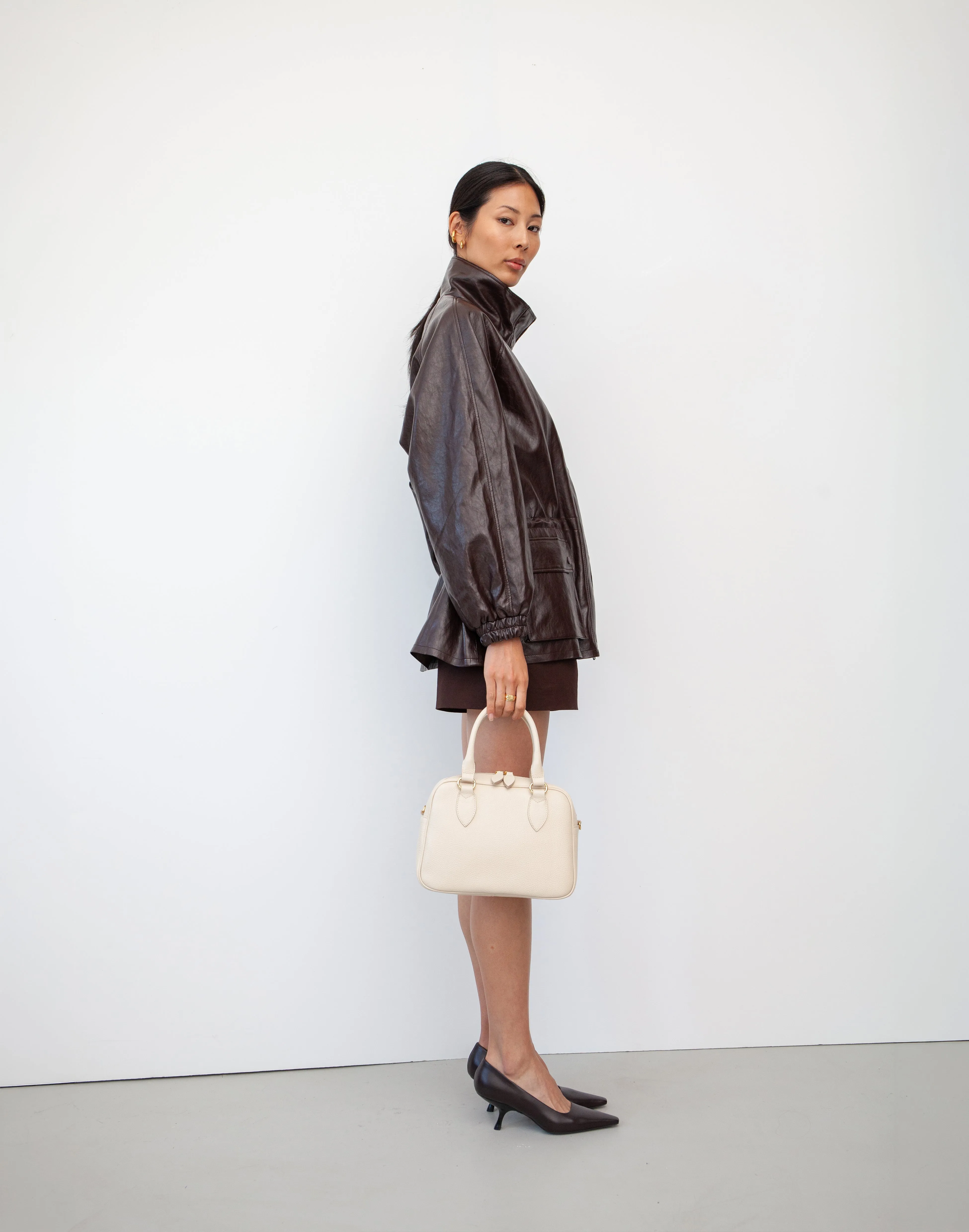 La Corsa Leather Bowling Bag sold by HYER GOODS product image thumbnail 3