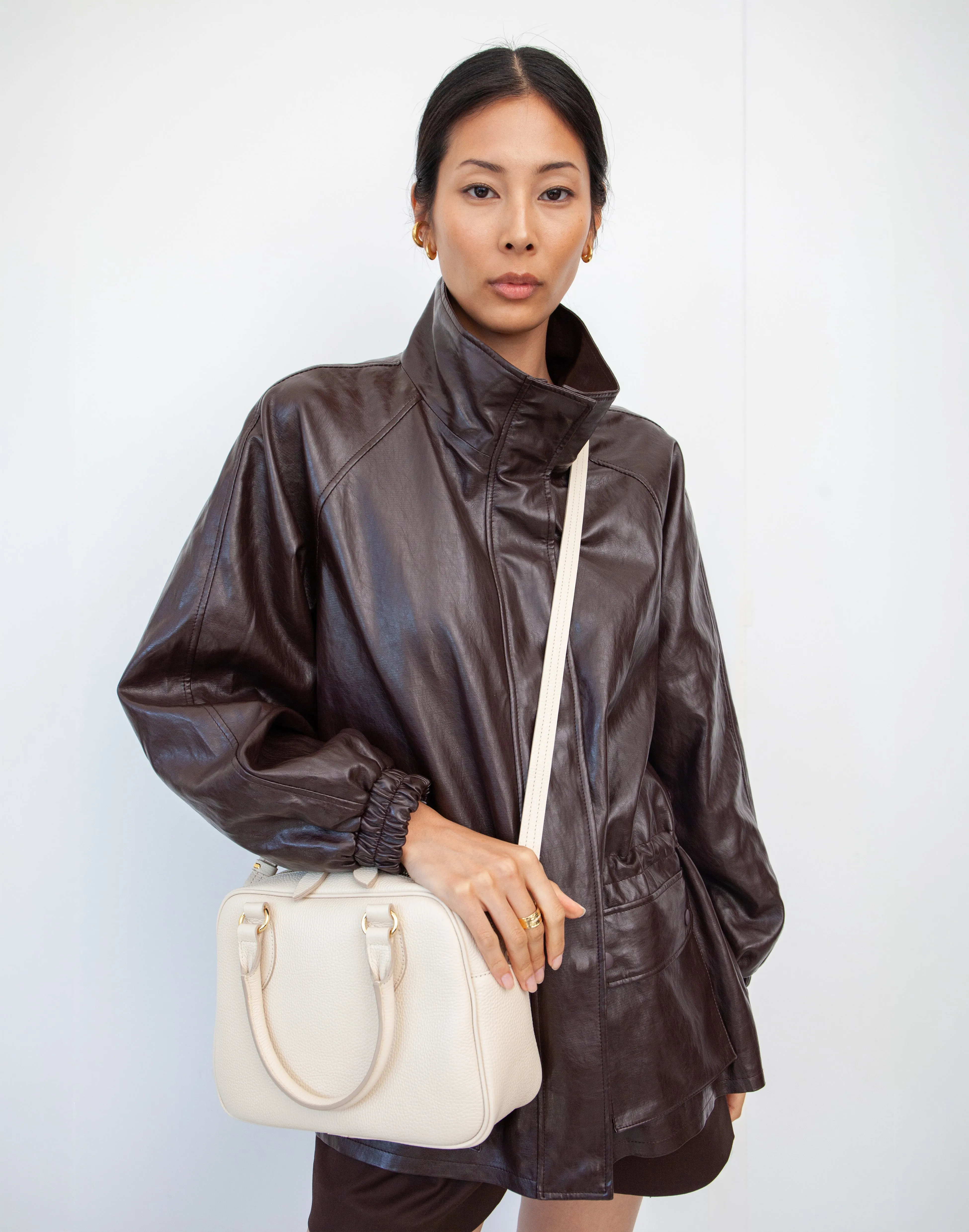 La Corsa Leather Bowling Bag sold by HYER GOODS product image thumbnail 5