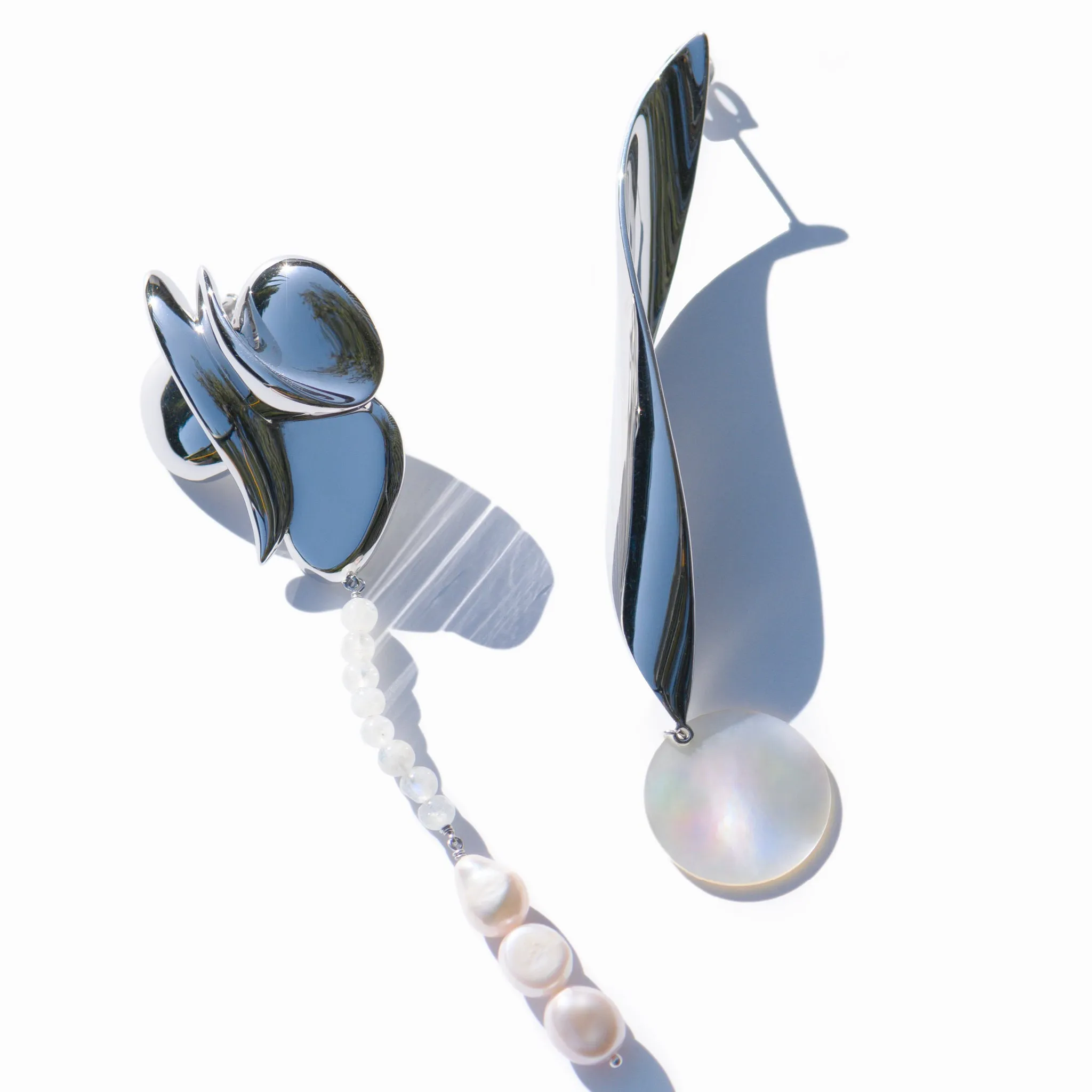 Majorelle Earrings sold by MING YU WANG product image thumbnail 3