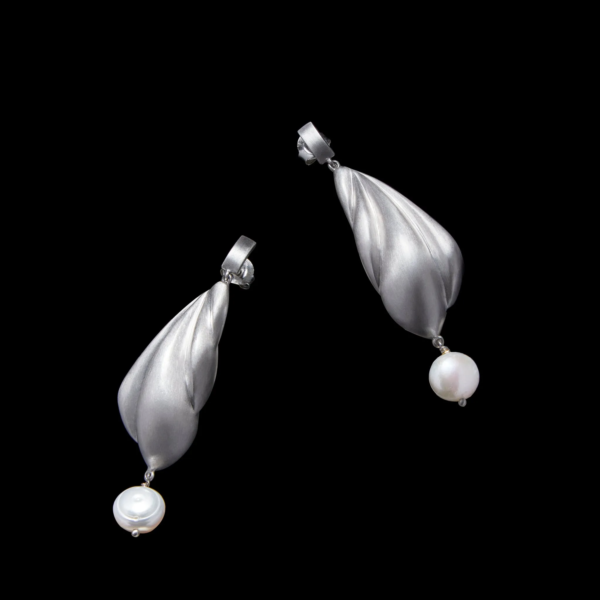 Glacier Earrings sold by MING YU WANG product image thumbnail 5