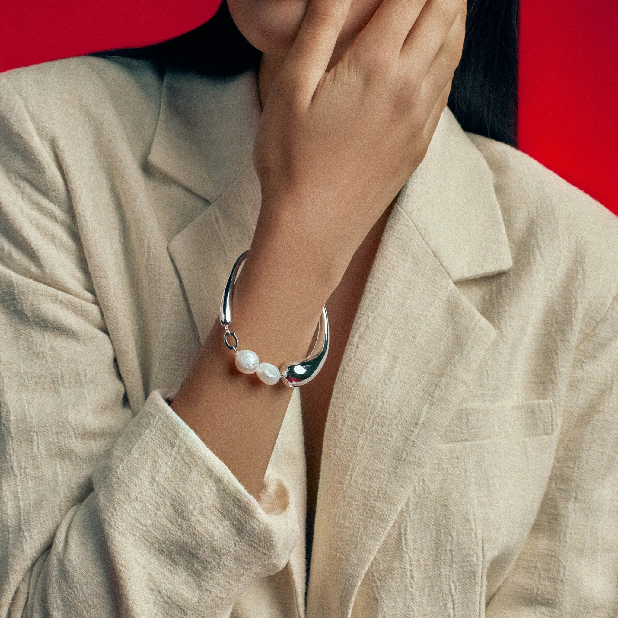 Aura Bracelet sold by MING YU WANG product image thumbnail 2