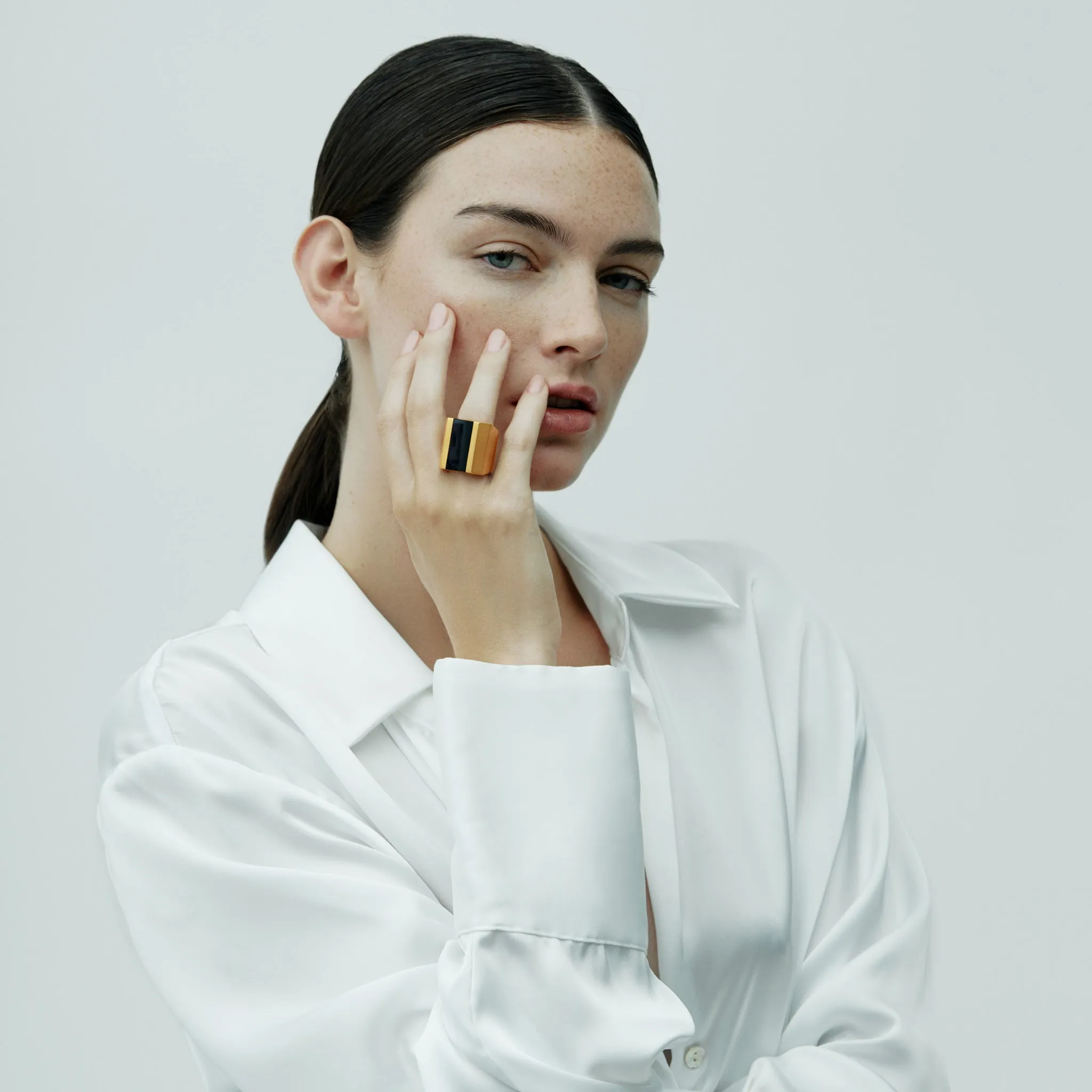 Deckard Onyx Ring sold by MING YU WANG product image thumbnail 4