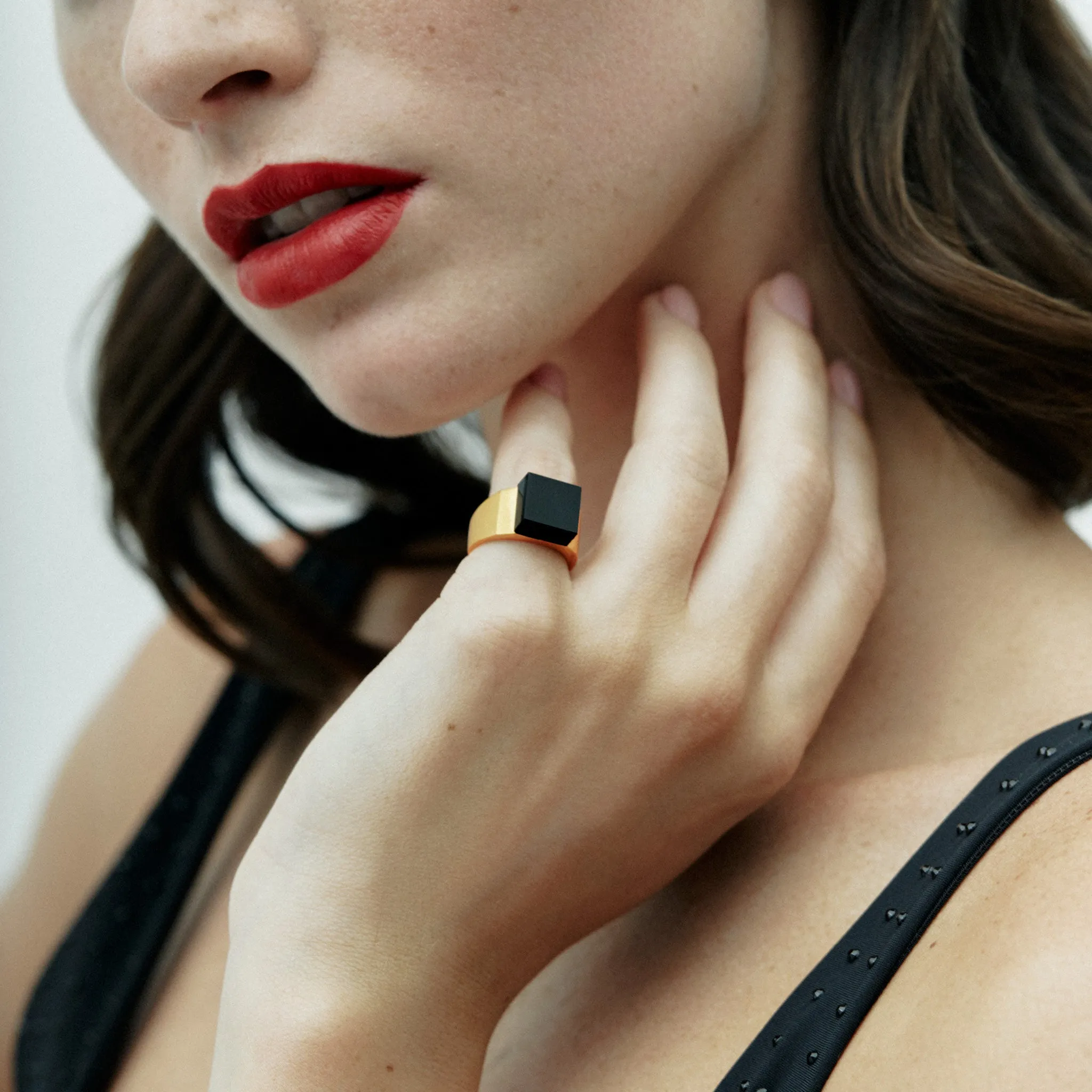 Pixel Onyx Ring sold by MING YU WANG product image thumbnail 2