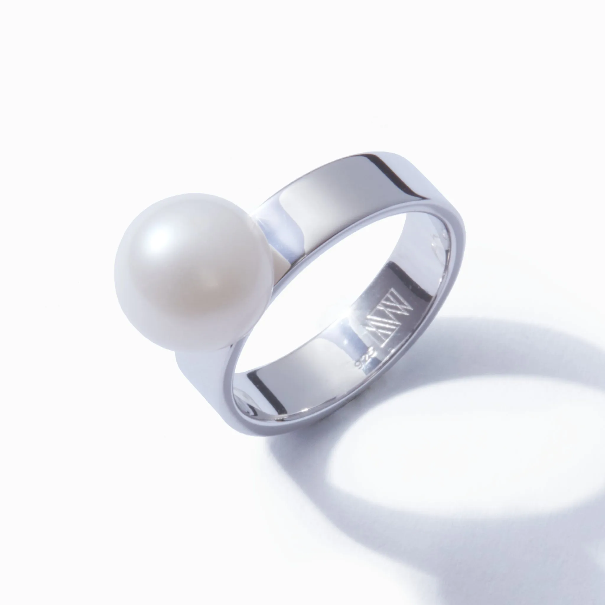 Elle Ring sold by MING YU WANG