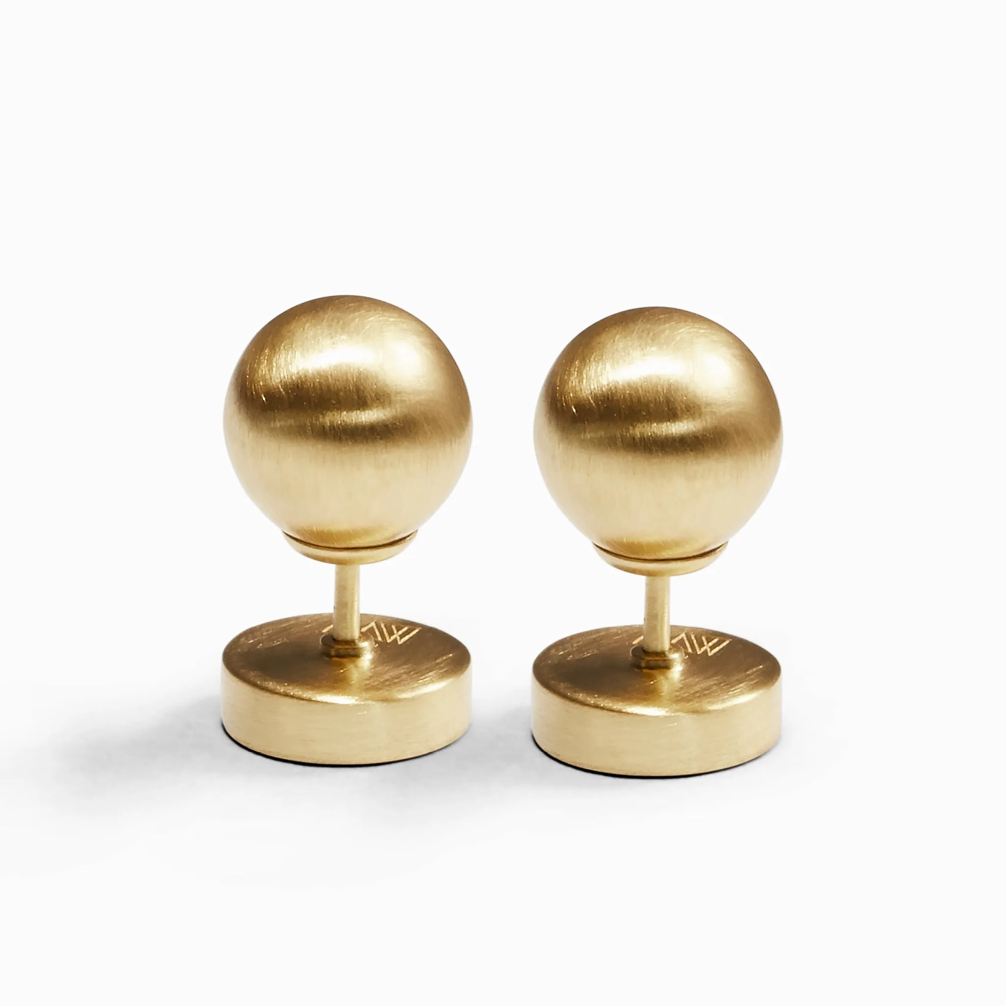 Link Earrings sold by MING YU WANG product image thumbnail 2