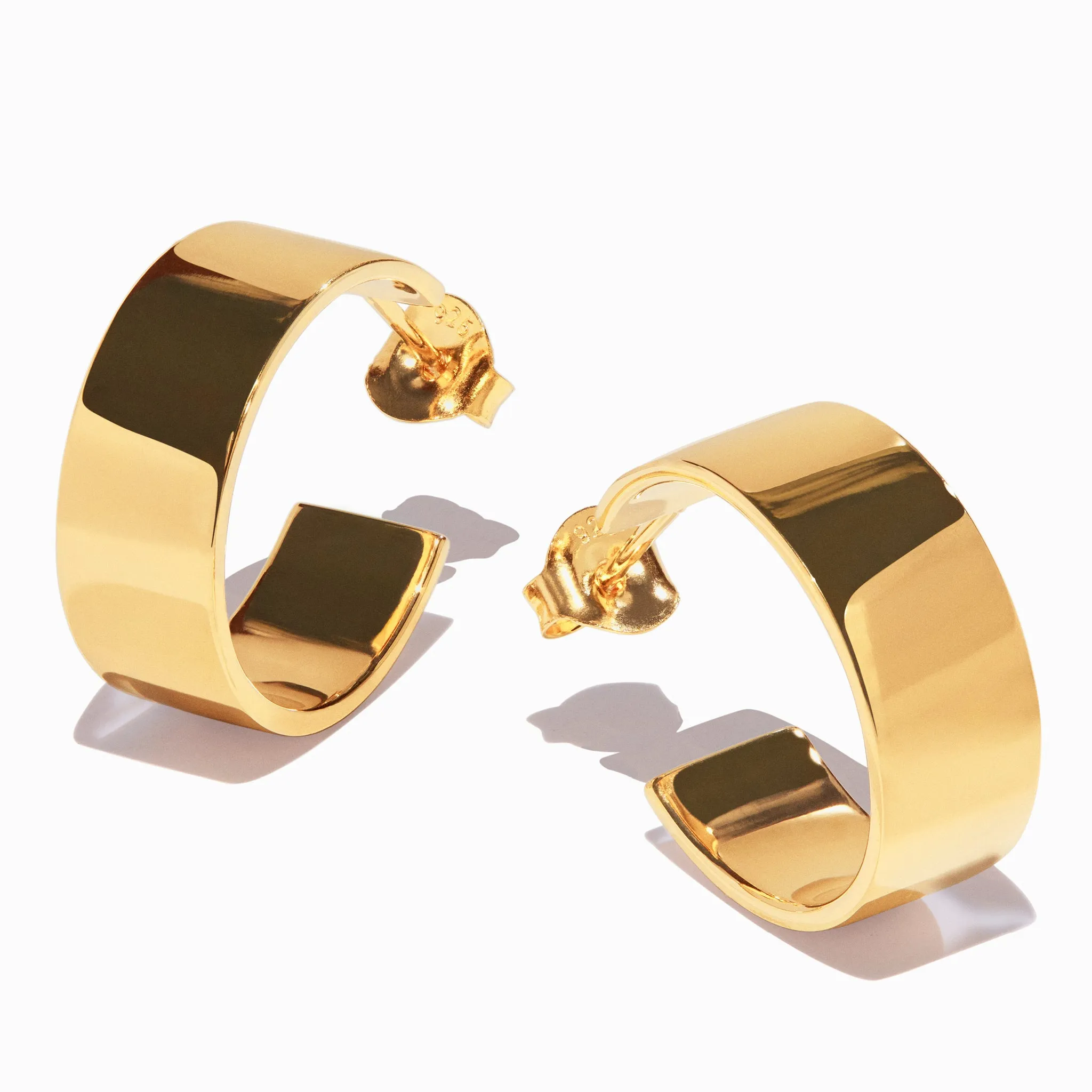 Max Earrings sold by MING YU WANG product image thumbnail 3