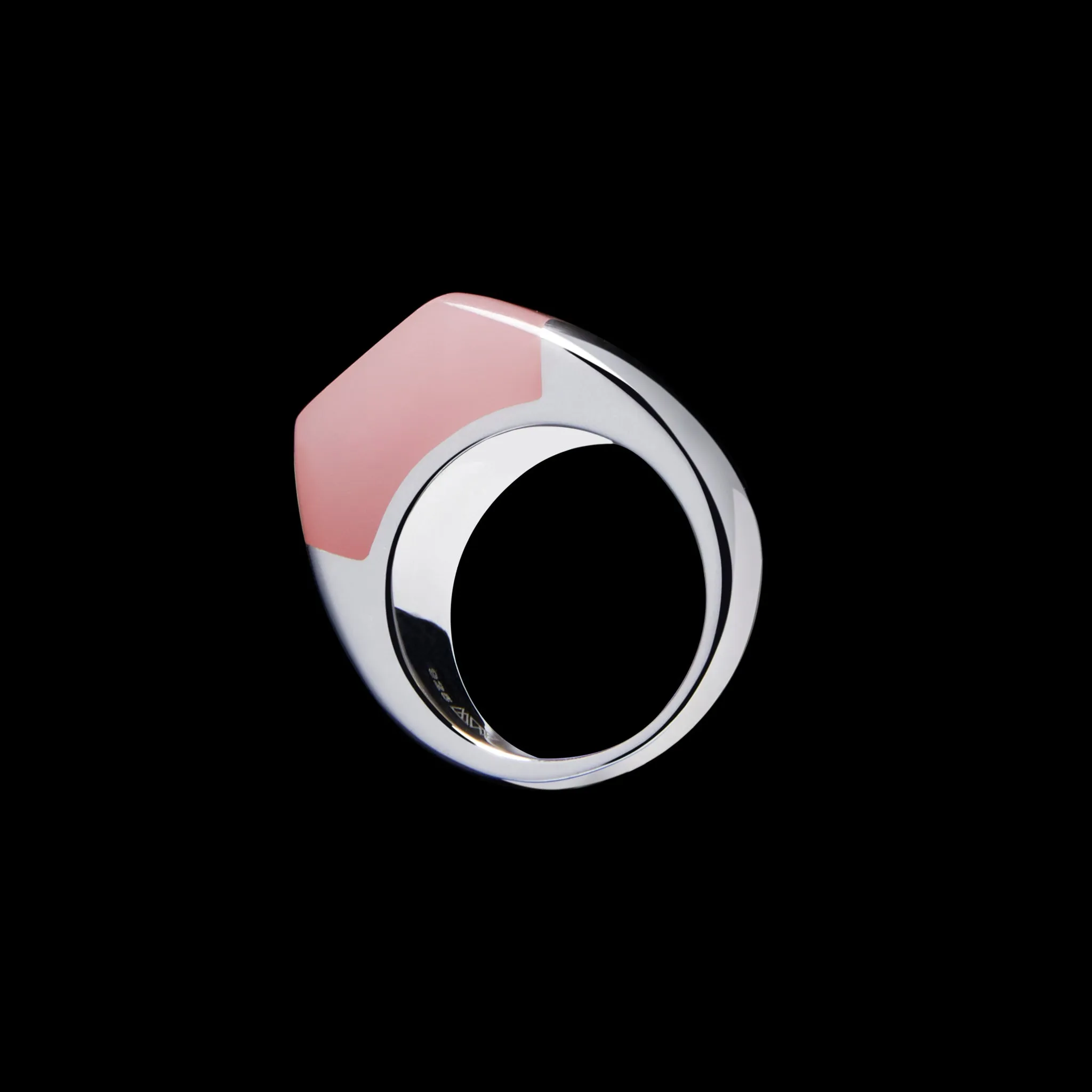 Sello Ring sold by MING YU WANG product image thumbnail 5