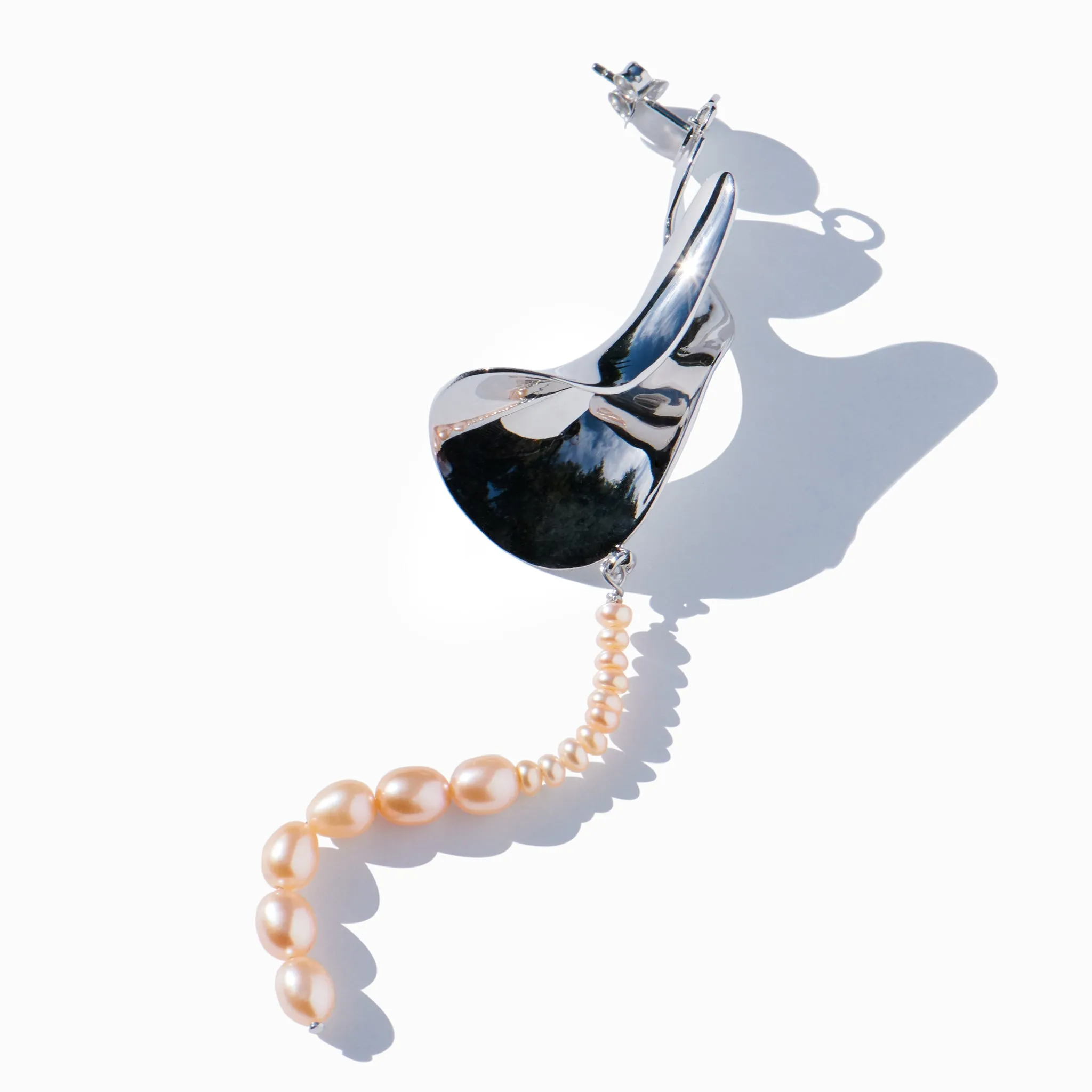 Cochlia Earring sold by MING YU WANG product image thumbnail 3