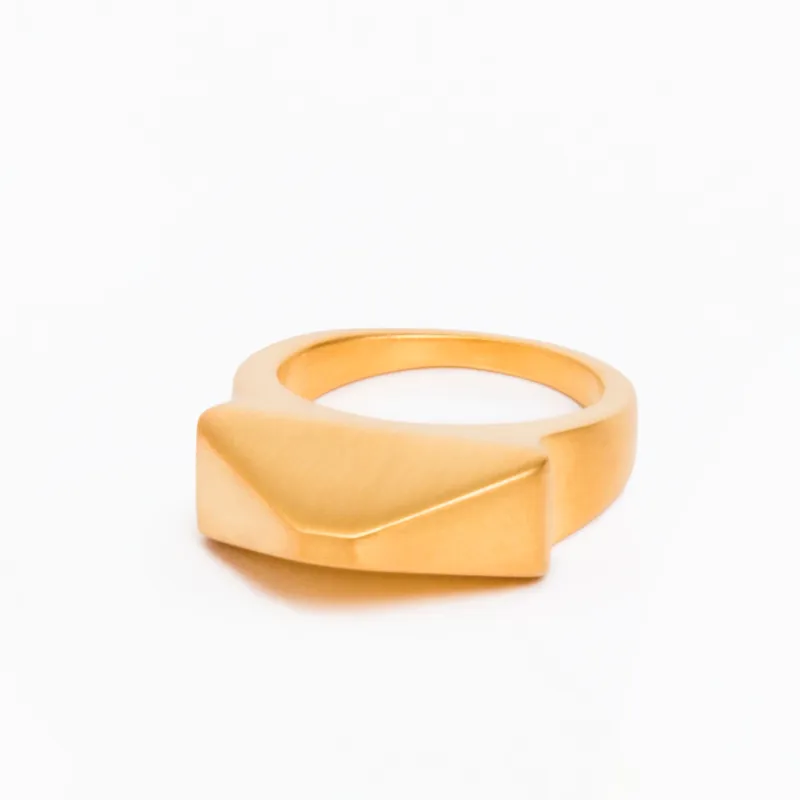 Pris Mini Ring sold by MING YU WANG