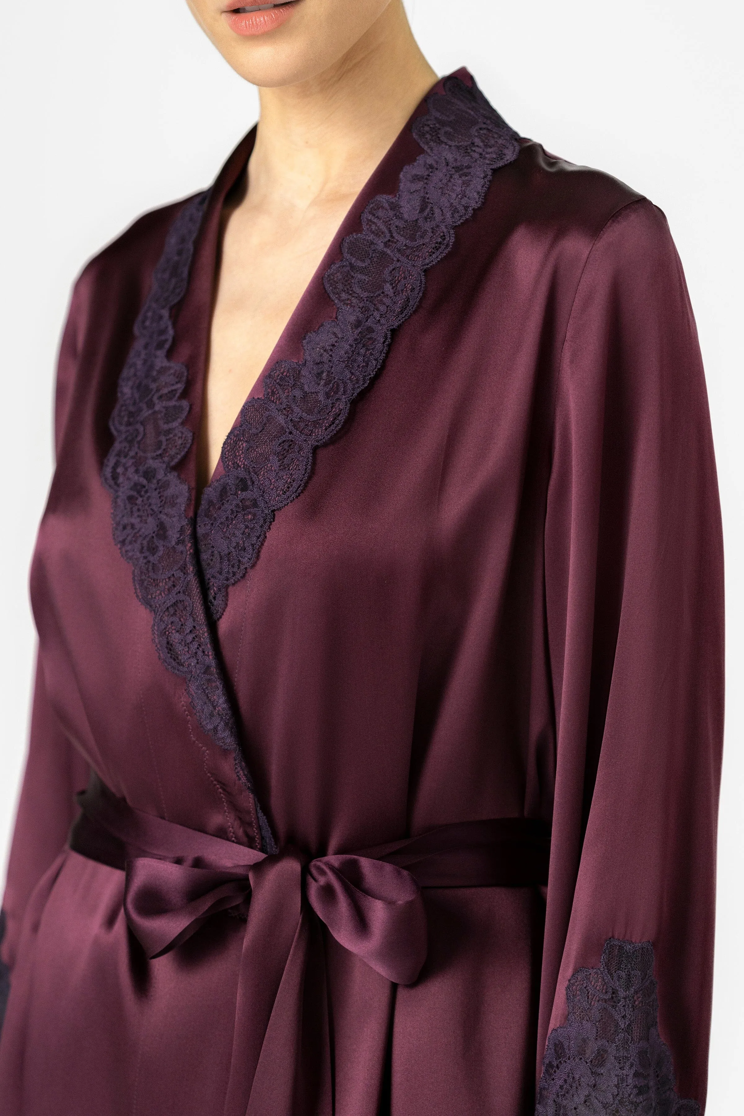 Arden Lush Shawl-collar Short Silk Robe sold by NK IMODE product image thumbnail 5