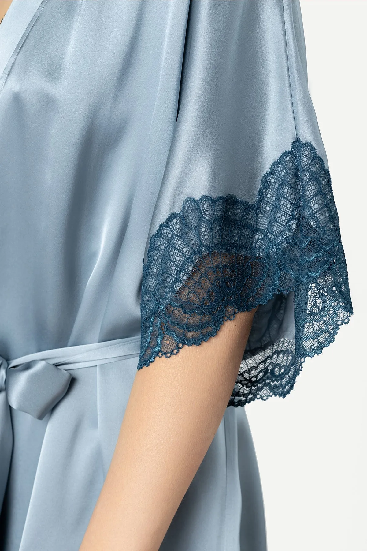 Alice Feminine Lounge Short Silk Kimono sold by NK IMODE product image thumbnail 4