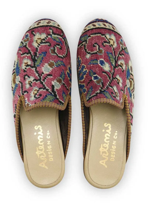 Men's Carpet Slippers - Size 10 sold by Ocelot Market