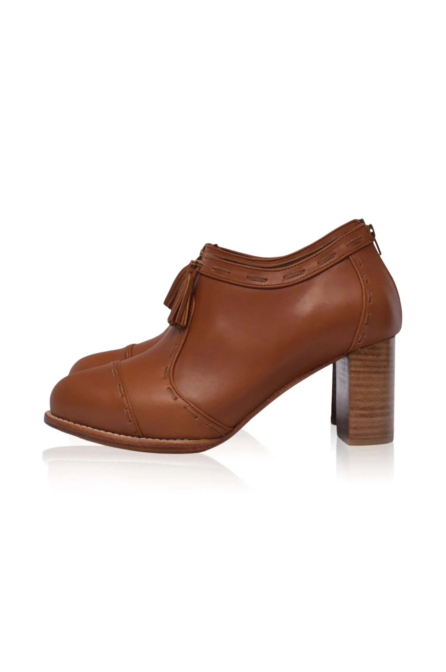 Sensational Leather Booties in Vintage Camel sold by Ocelot Market product image thumbnail 2
