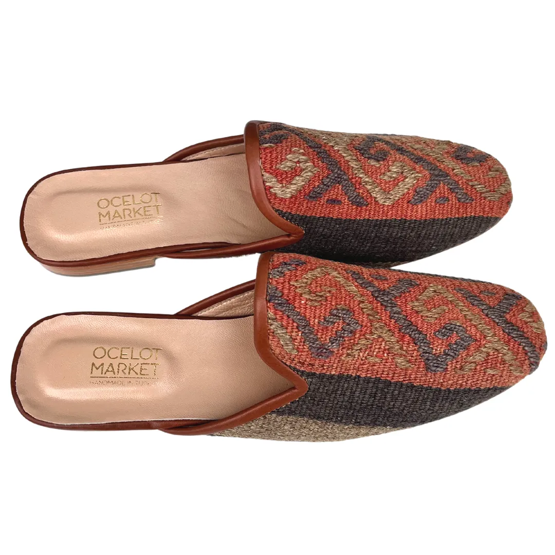 Men's Turkish Kilim Mule Muted Grey & Red 14 US/47 EU sold by Ocelot Market product image thumbnail 3