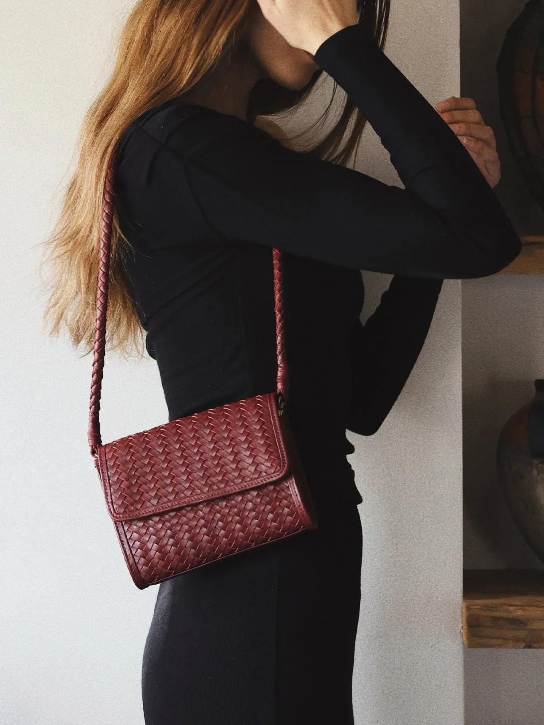 Arden Clutch Short sold by O.N.S product image thumbnail 2