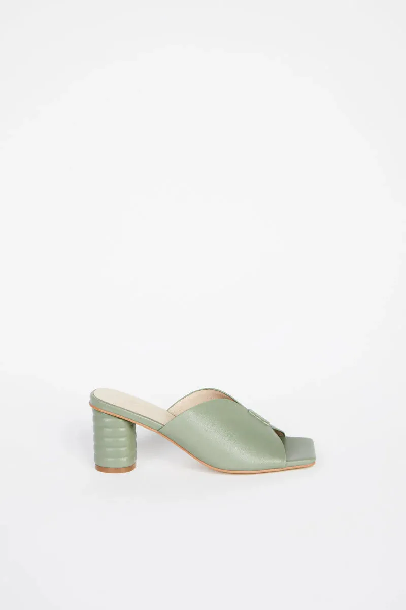 Kamika sold by O.N.S