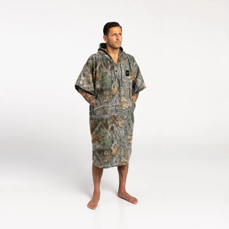 Realtree Quick-Dry Poncho sold by SLOWTIDE