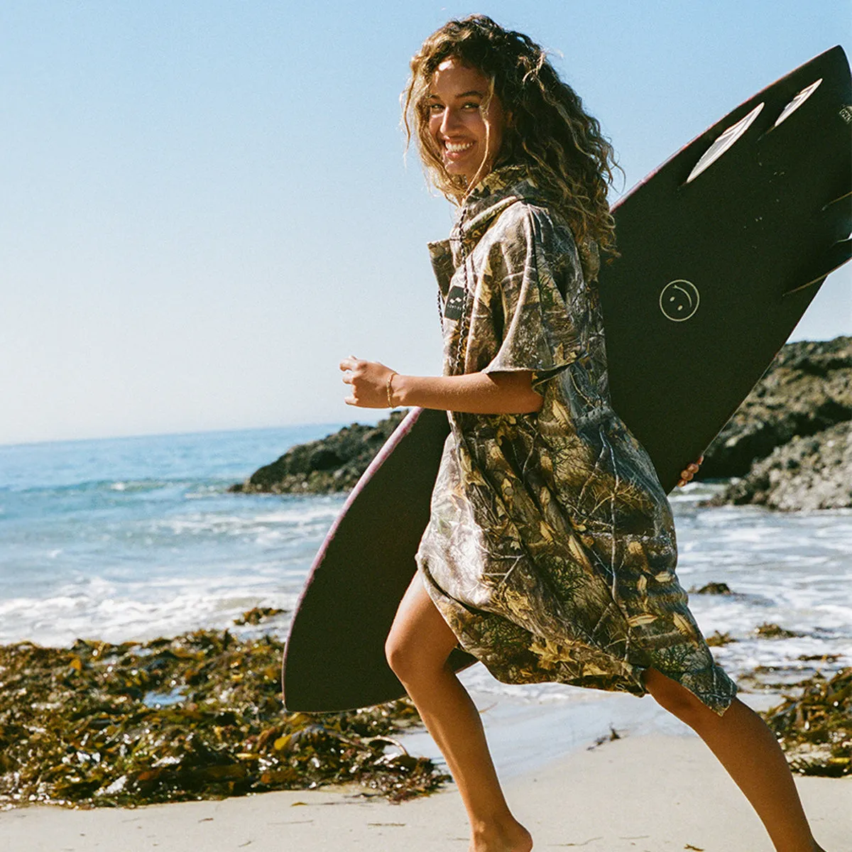 Realtree Quick-Dry Poncho sold by SLOWTIDE product image thumbnail 3