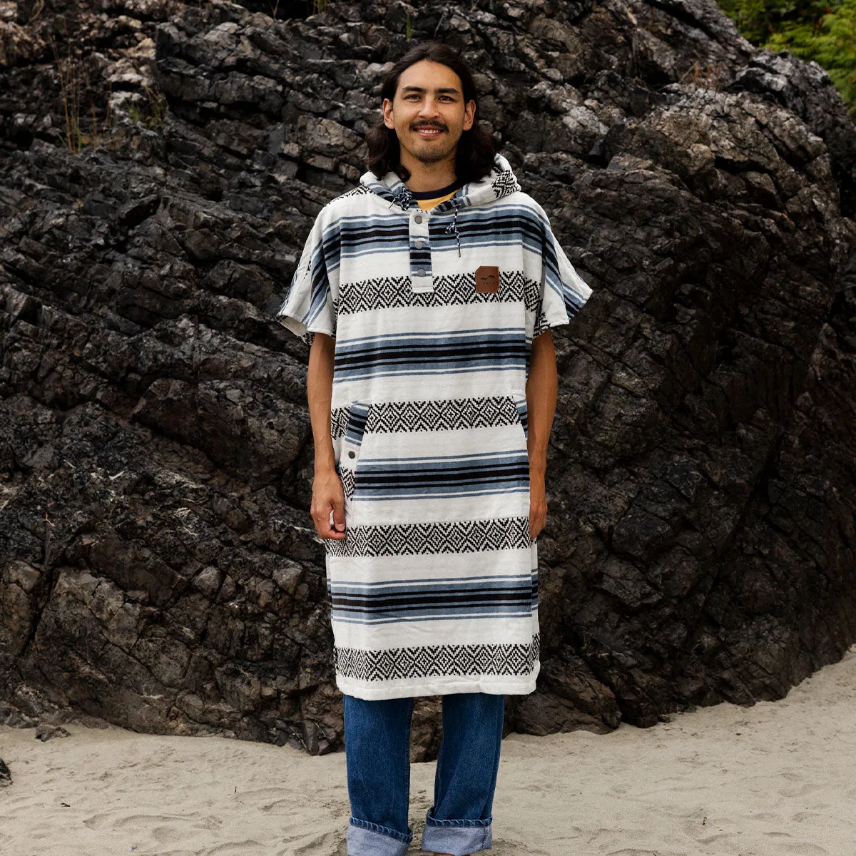 Oso Extra-Warm Poncho sold by SLOWTIDE product image thumbnail 3