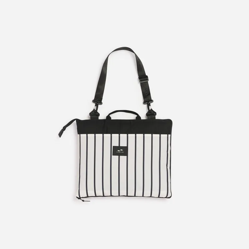 Koko Packable Picnic Blanket made by SLOWTIDE