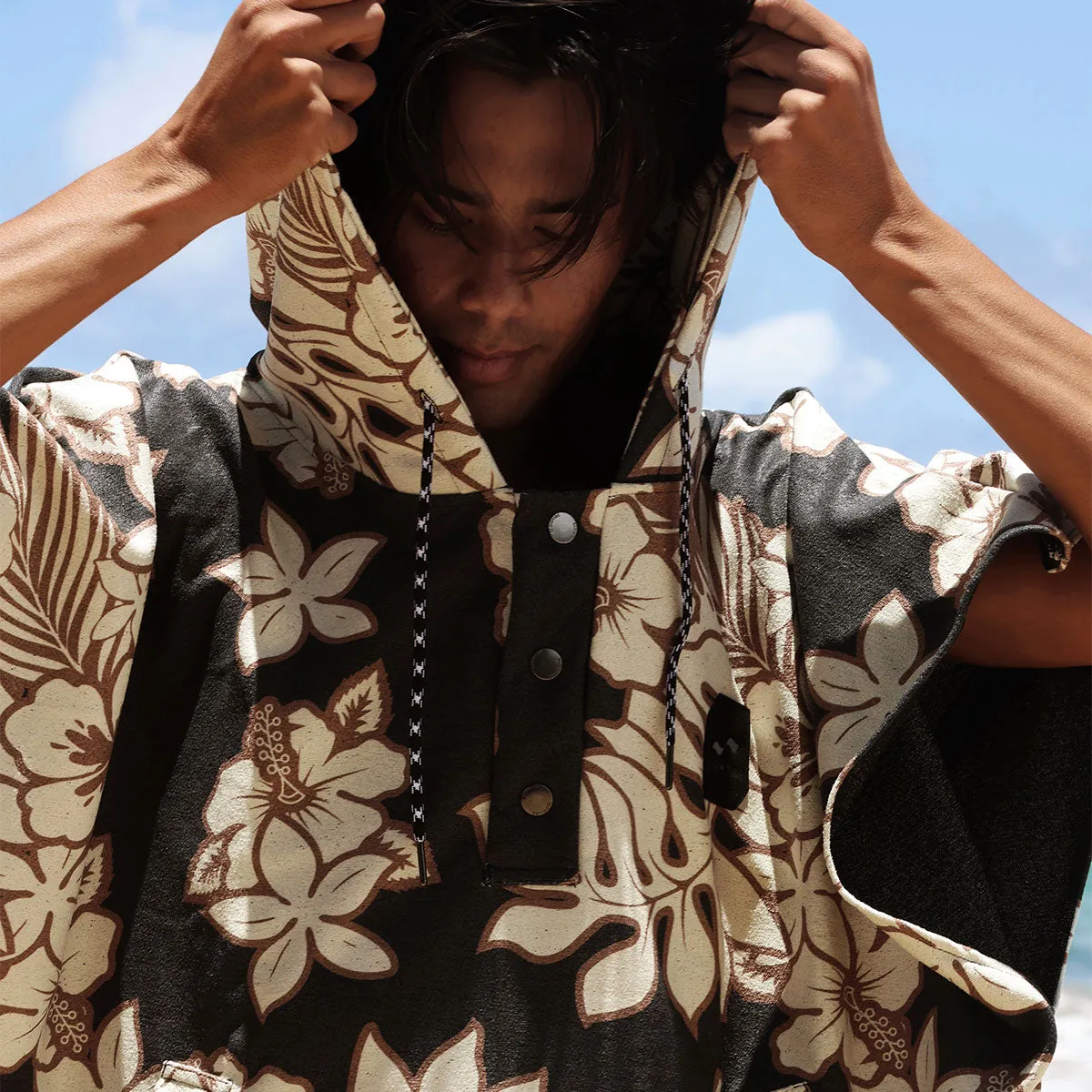 Olinda Quick-Dry Poncho sold by SLOWTIDE product image thumbnail 4