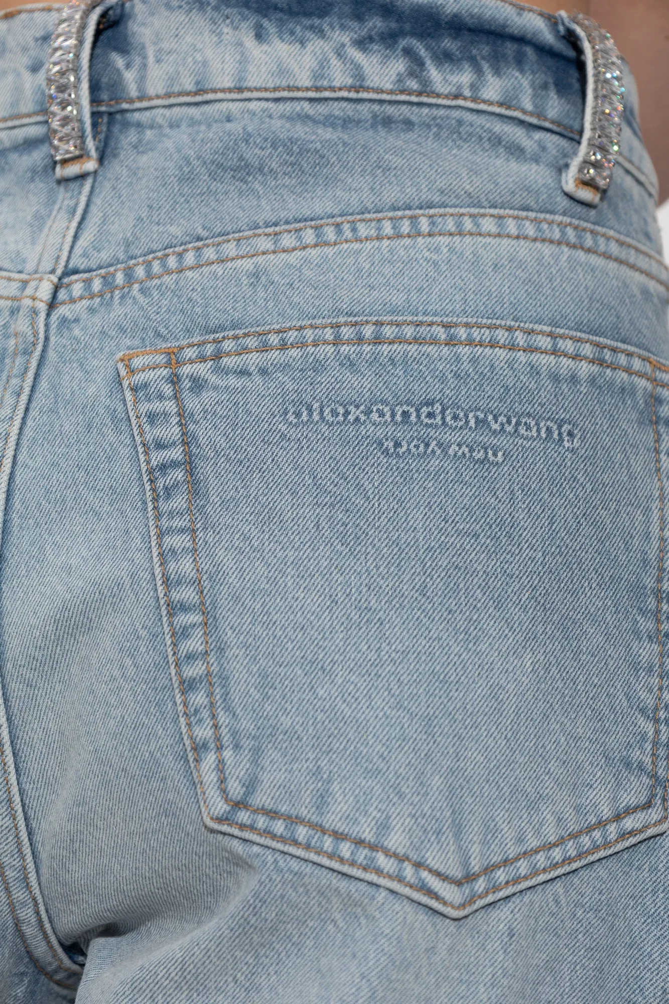 Float Mid-Rise Relaxed Jeans With Crystal Beltloops (Vintage Bleach Blue) sold by TONS product image thumbnail 2