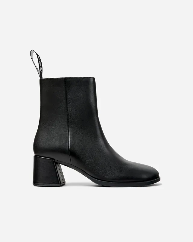 Kora sold by NAKED CPH