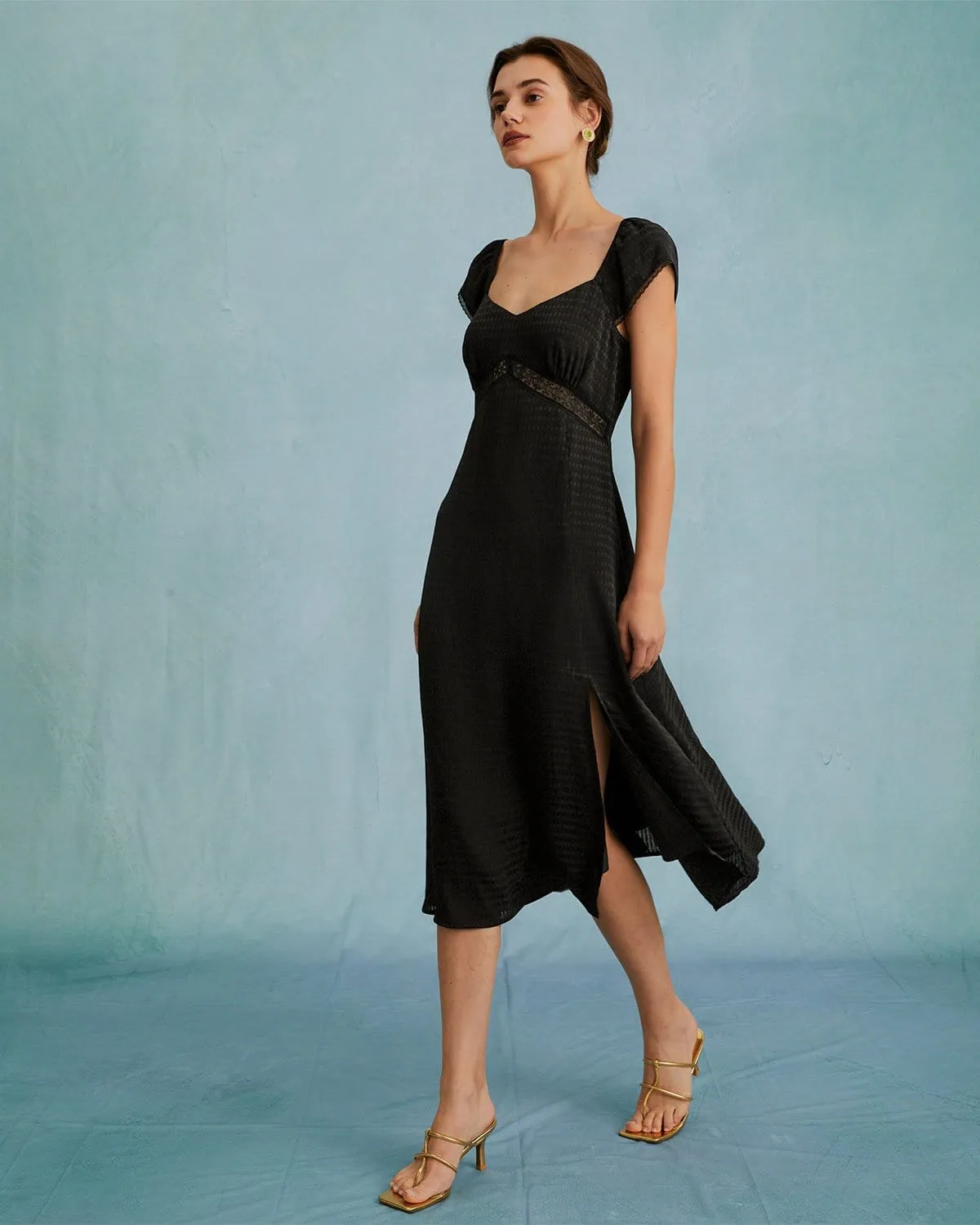 The Black V Neck Lace Spliced Short Sleeve Midi Dress sold by rihoas product image thumbnail 4