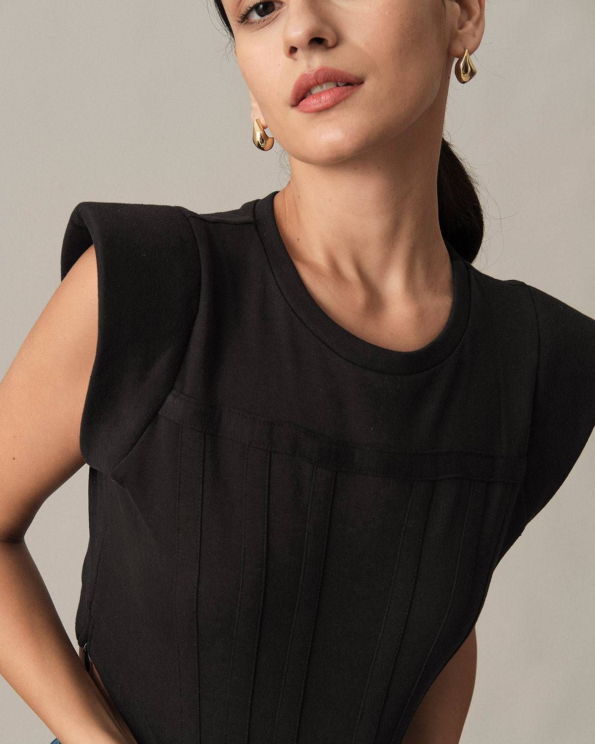 The Solid Color Seam Crop Tank Top sold by rihoas product image thumbnail 2