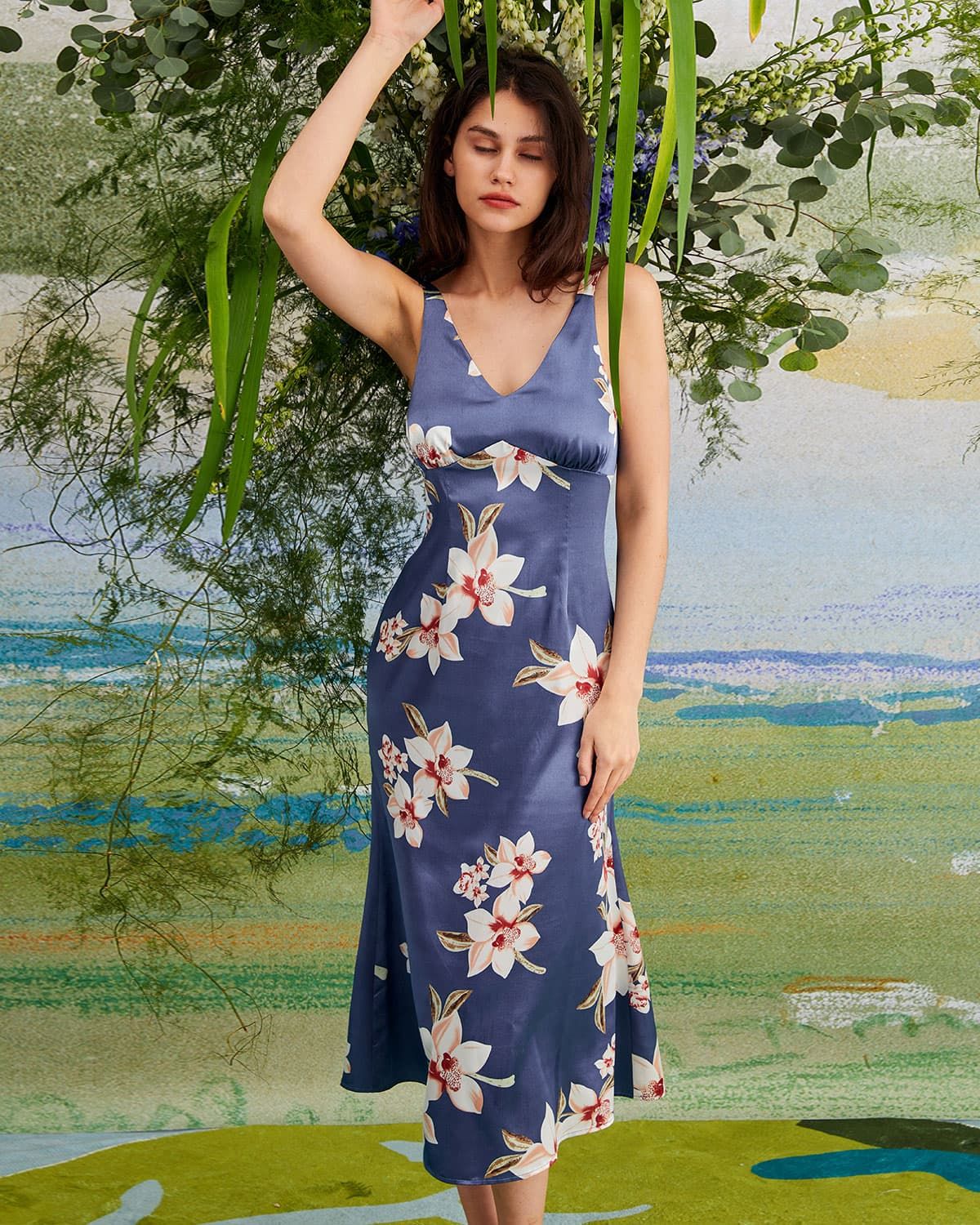 The Navy V Neck Floral Satin Midi Dress sold by rihoas product image thumbnail 5