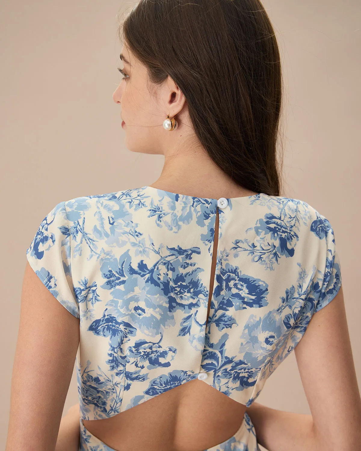 The Blue Round Neck Cap Sleeve Floral Midi Dress sold by rihoas product image thumbnail 2