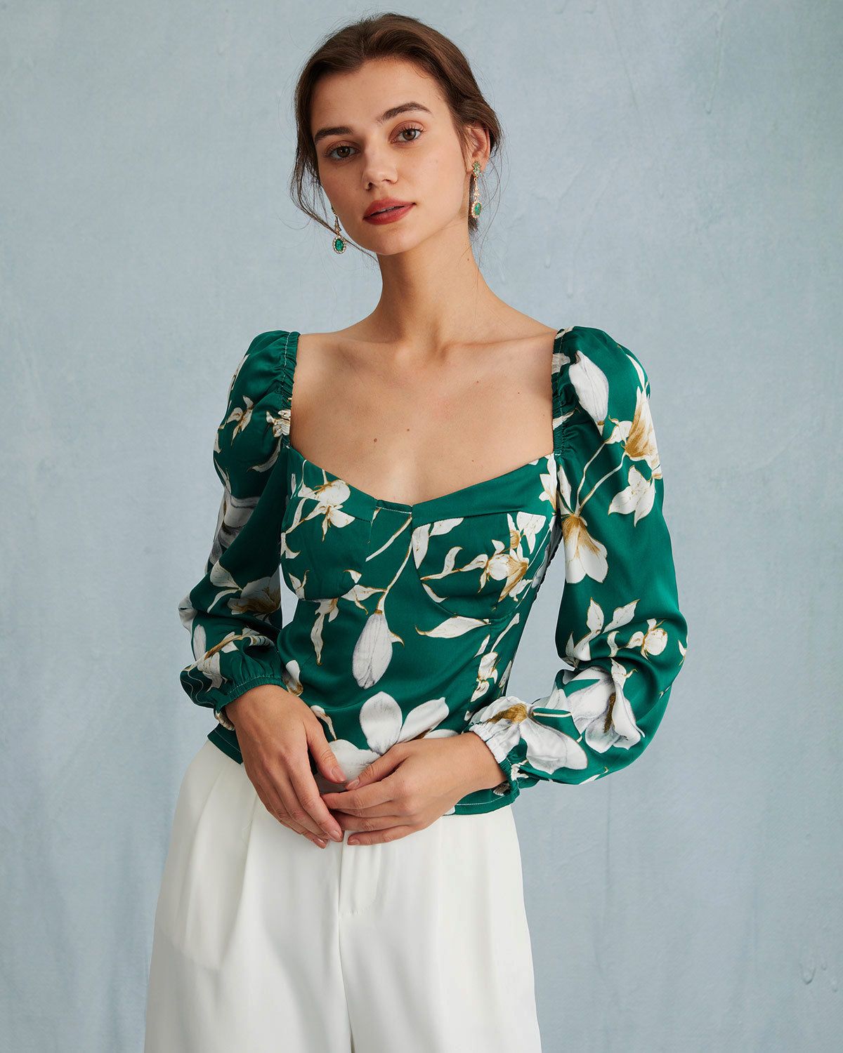 The Green Sweetheart Neck Floral Puff Sleeve Blouse sold by rihoas product image thumbnail 2